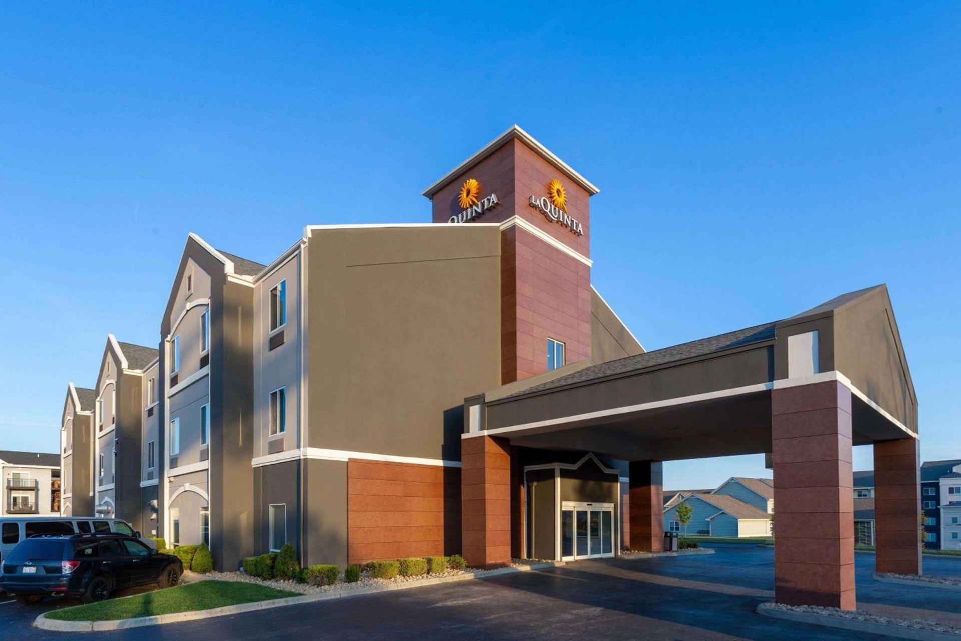 La Quinta by Wyndham Columbus West - Hilliard photo 10