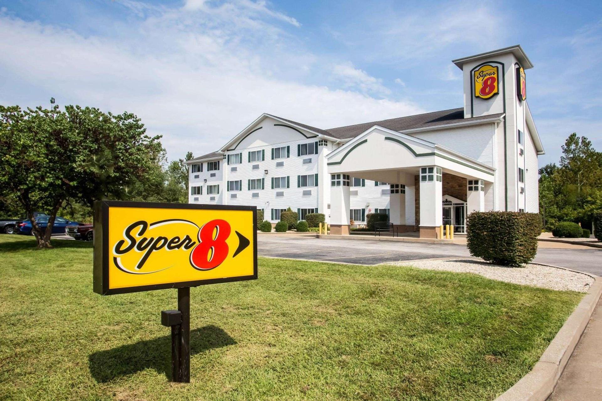 Super 8 by Wyndham Union photo 1