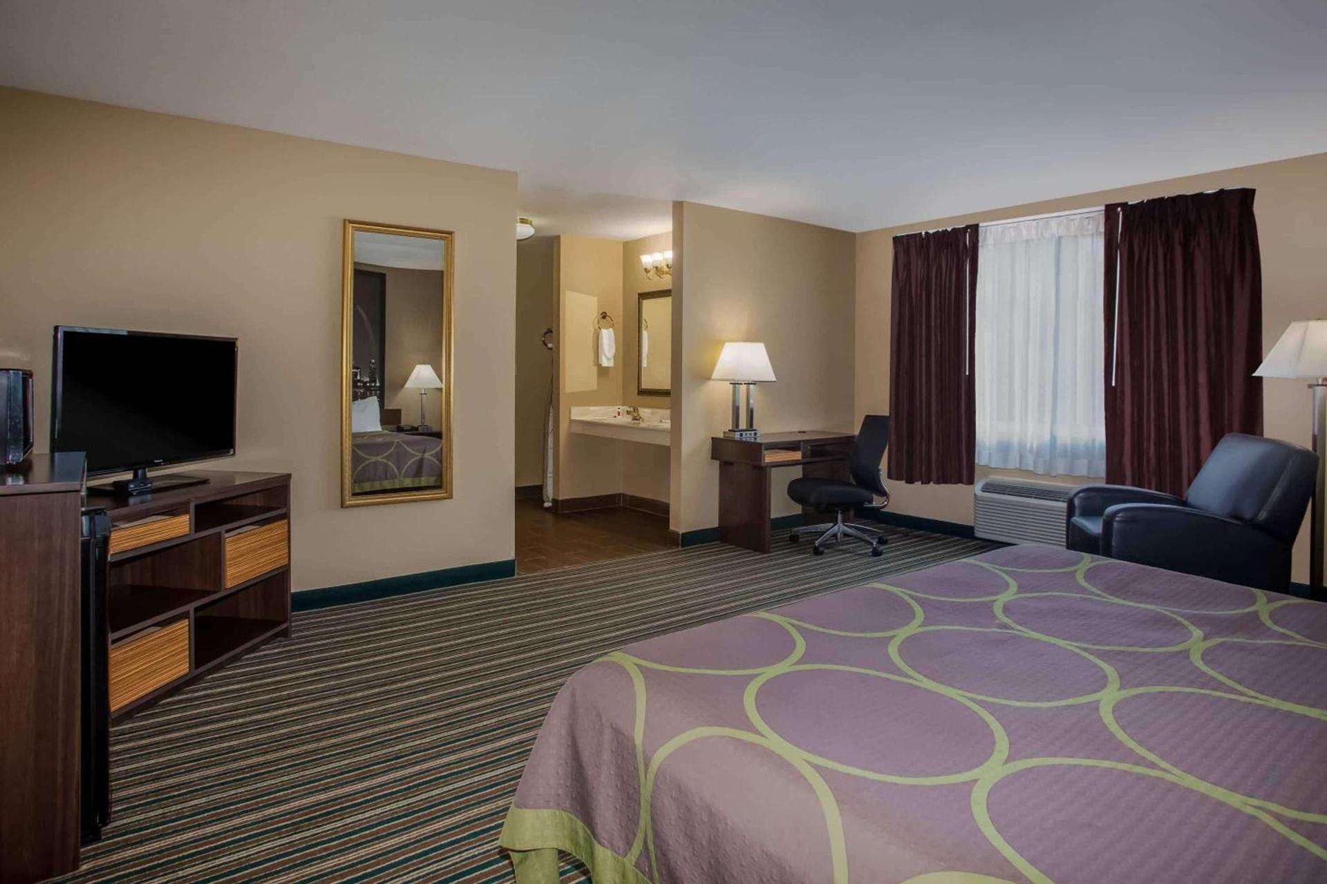 Super 8 by Wyndham Union photo 12