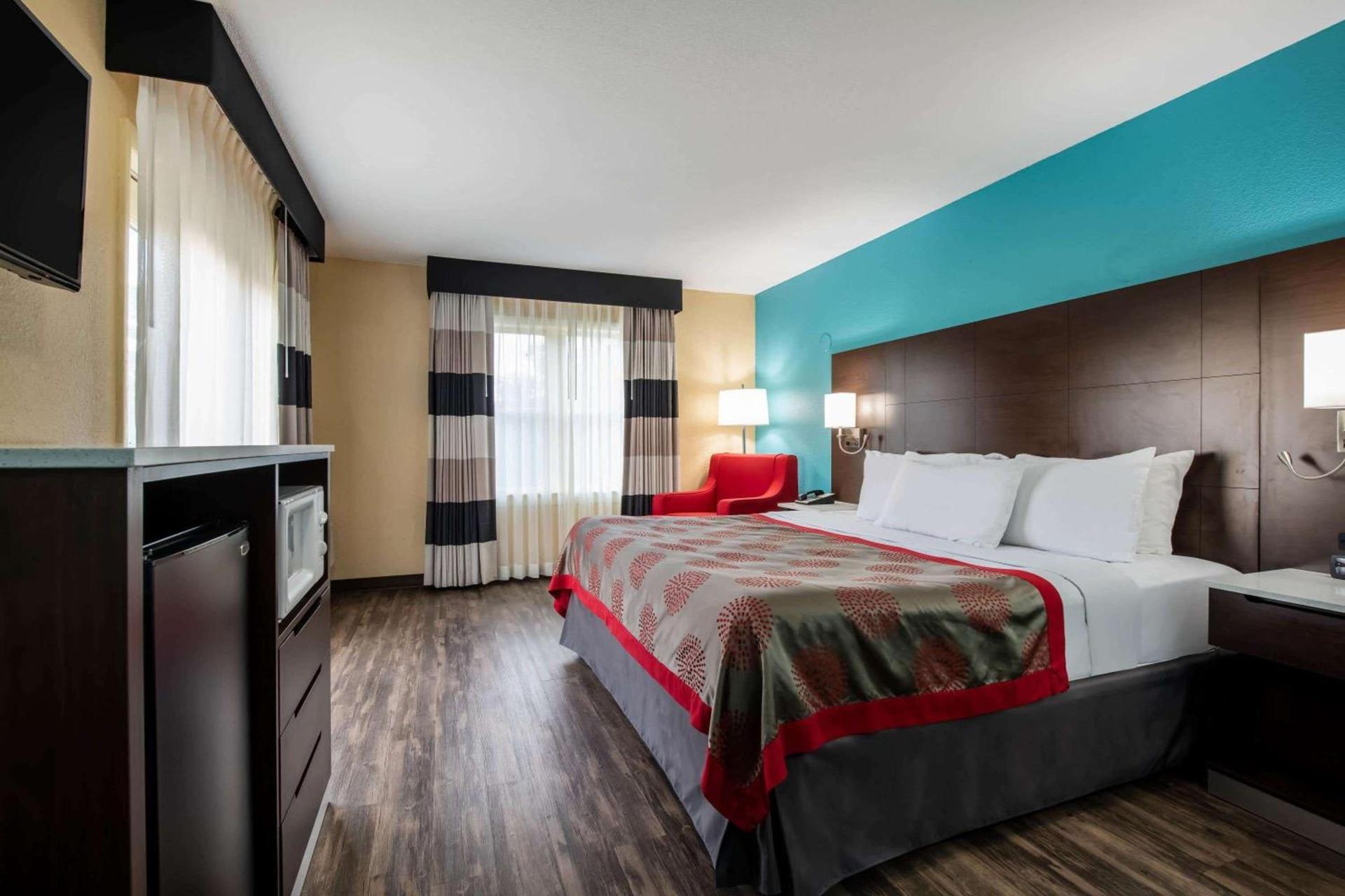 Ramada by Wyndham Groton Mystic photo 20