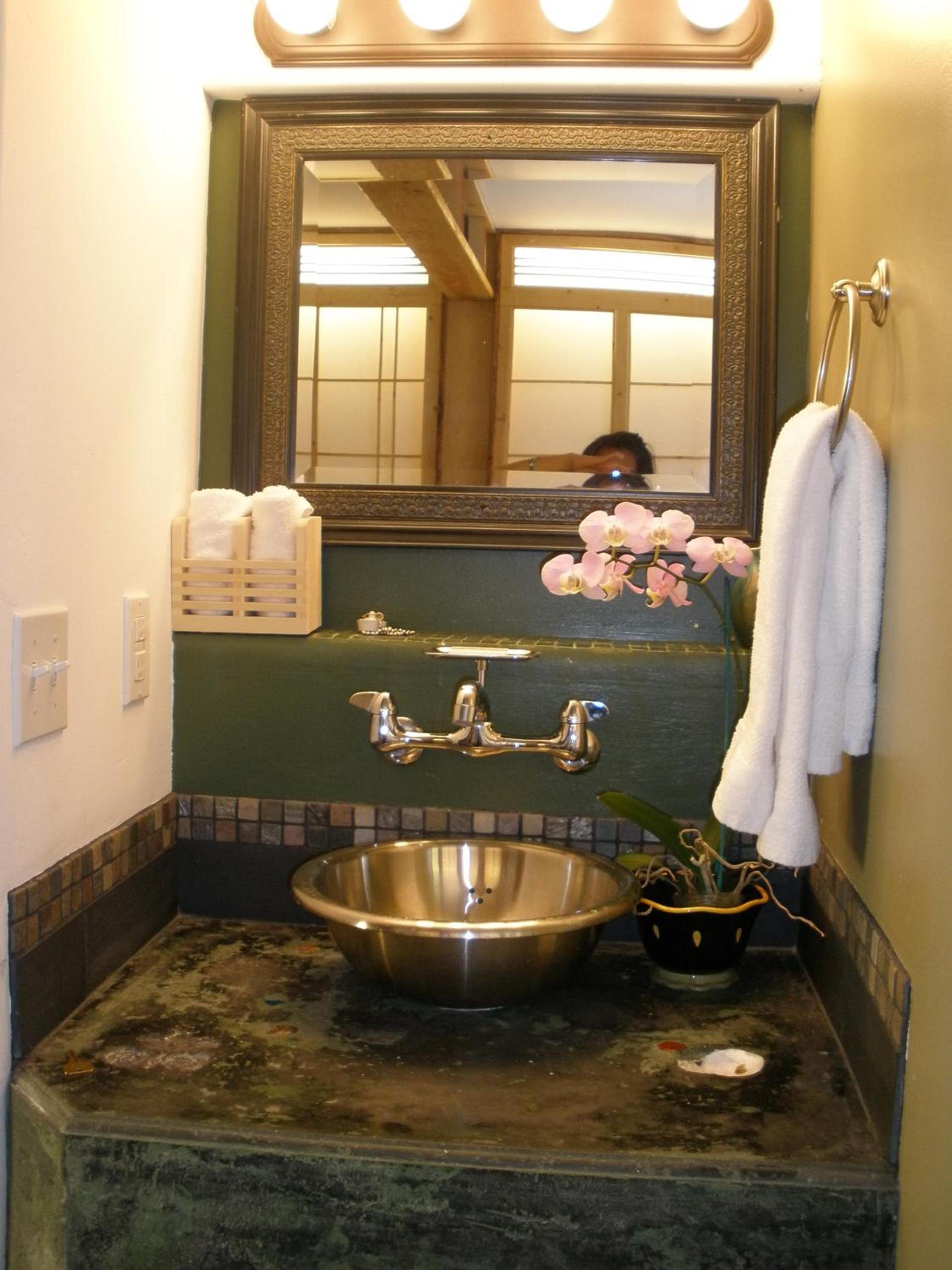 Secret Garden Inn photo 12