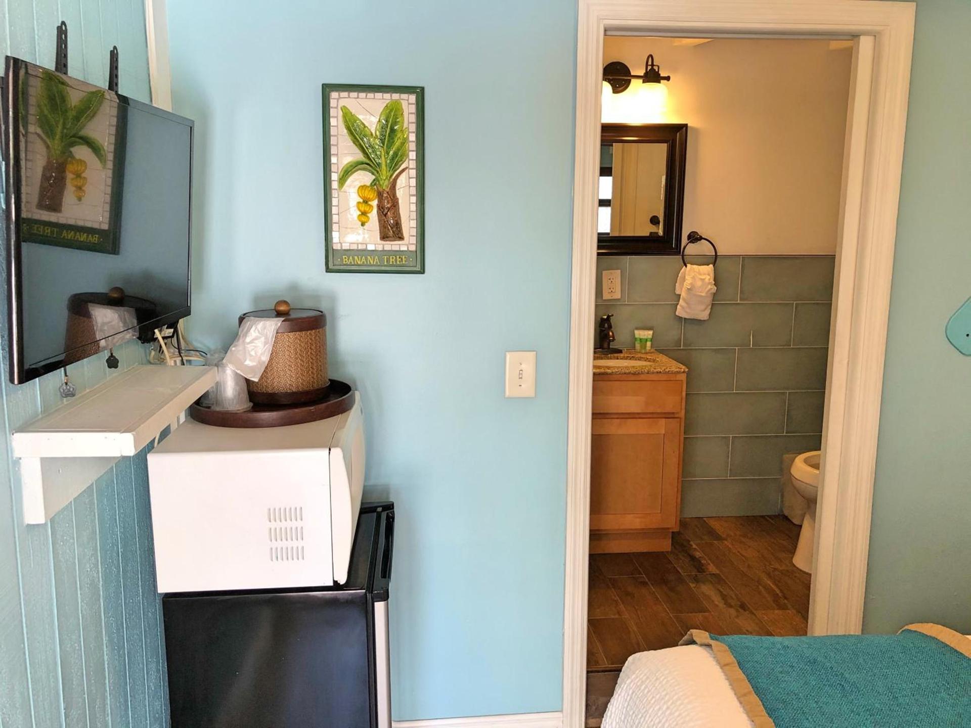 The Pelican Key Largo Cottages photo 67