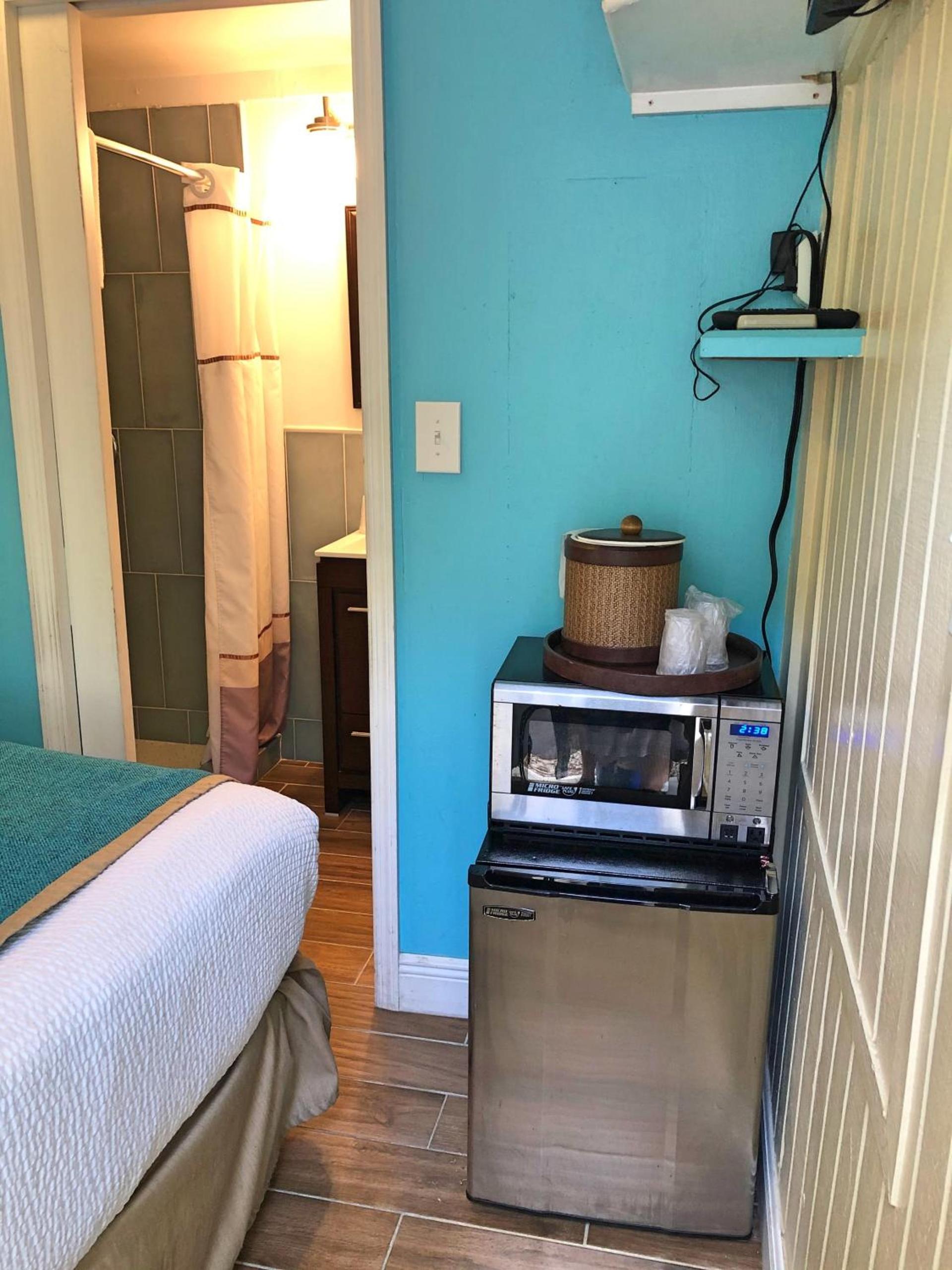 The Pelican Key Largo Cottages photo 65