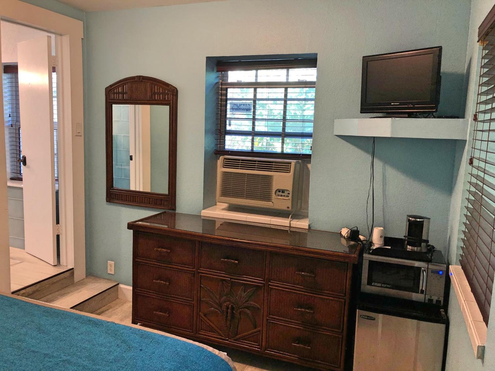 The Pelican Key Largo Cottages photo 48