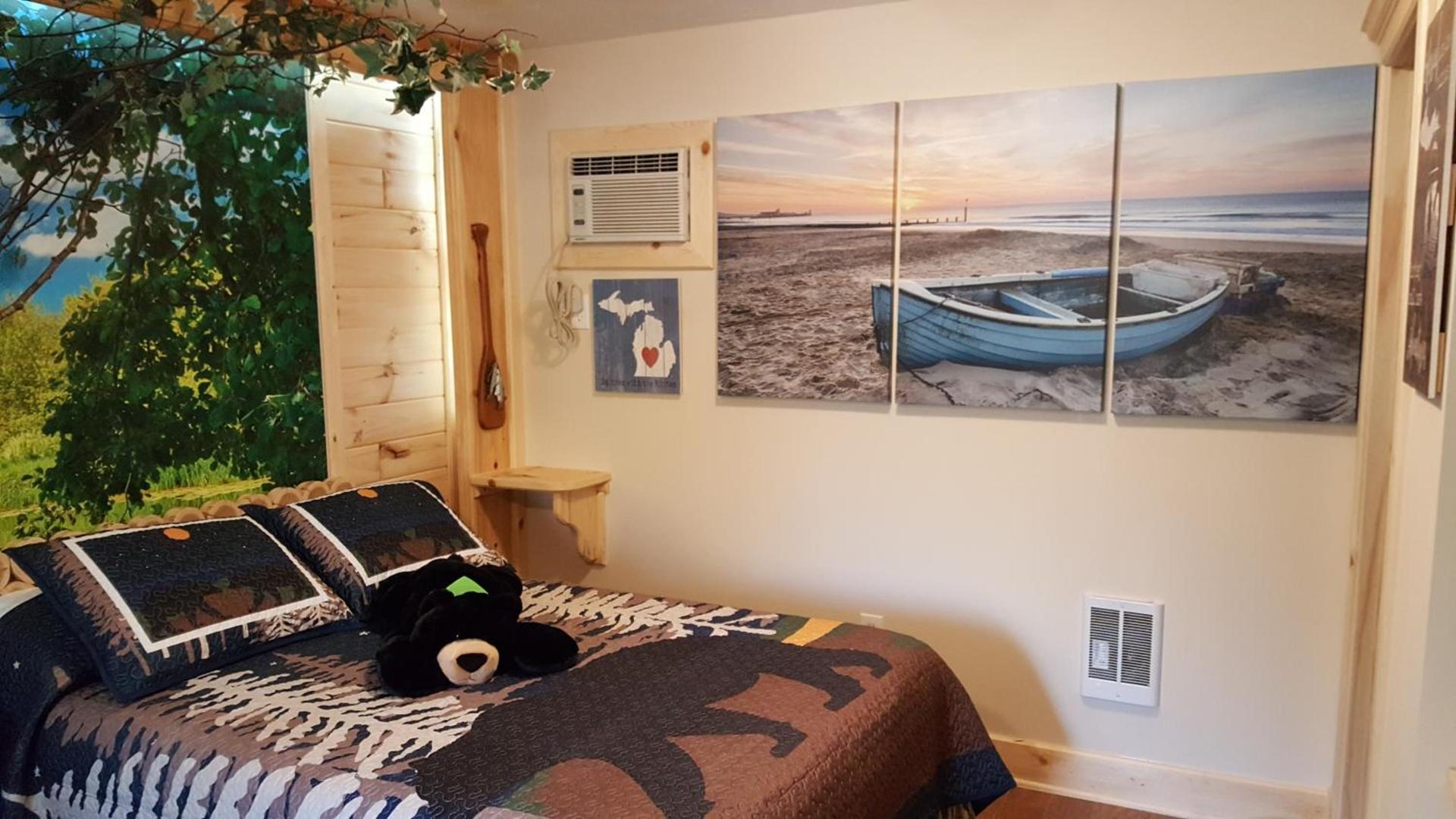 Bear Cove Inn photo 24