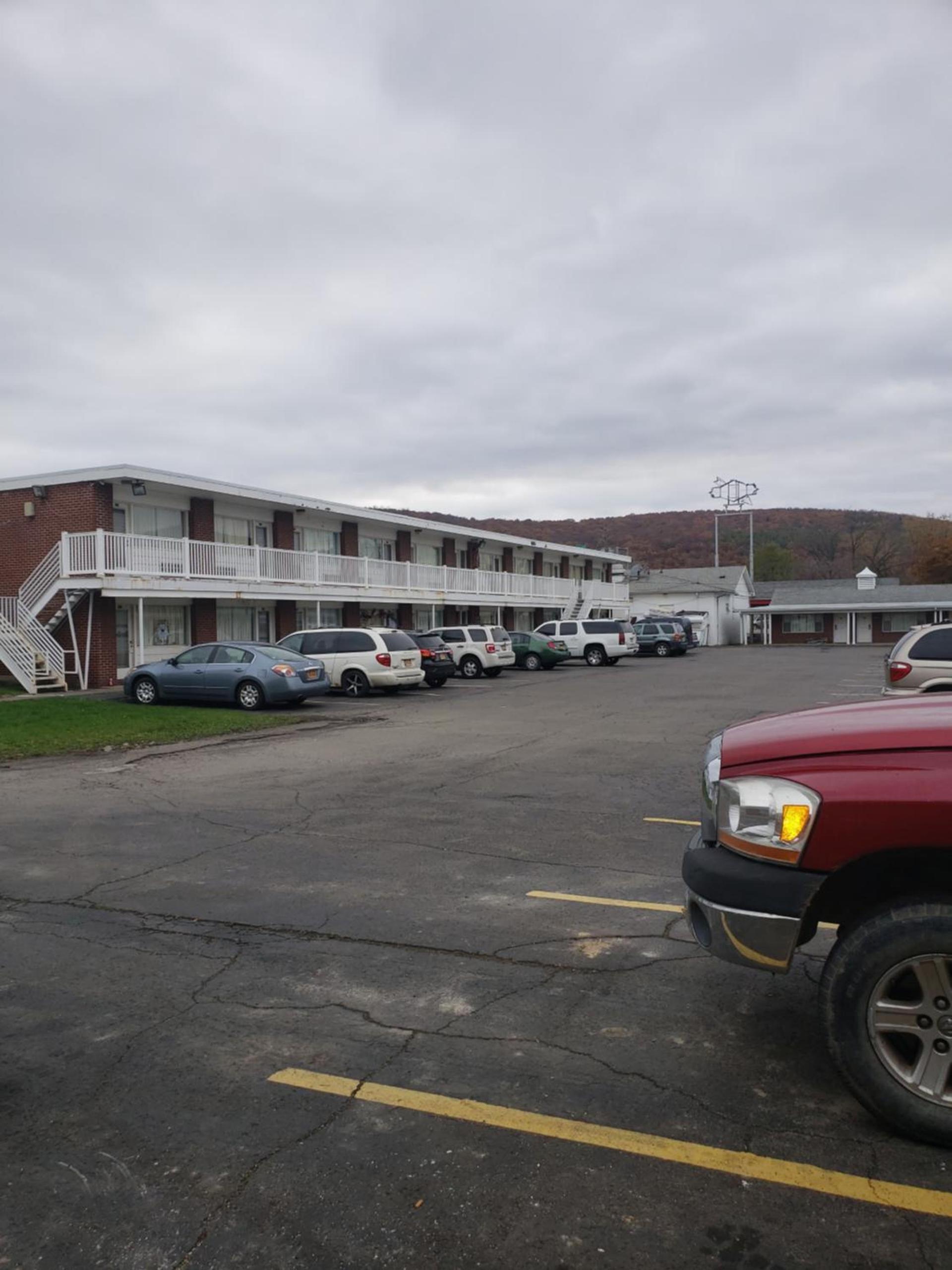 Budget Inn Horseheads photo 7