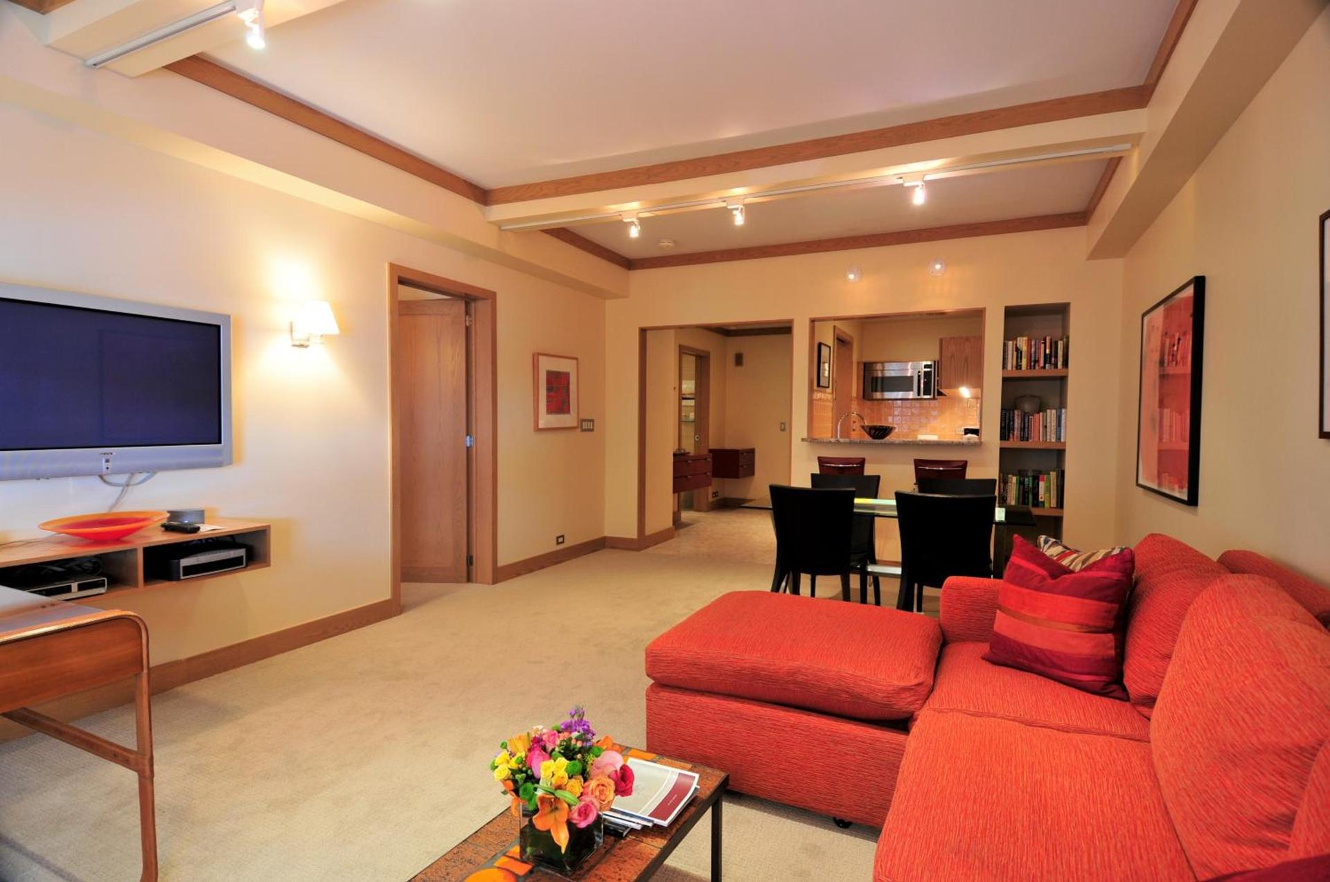 Lombardy Hotel photo 73