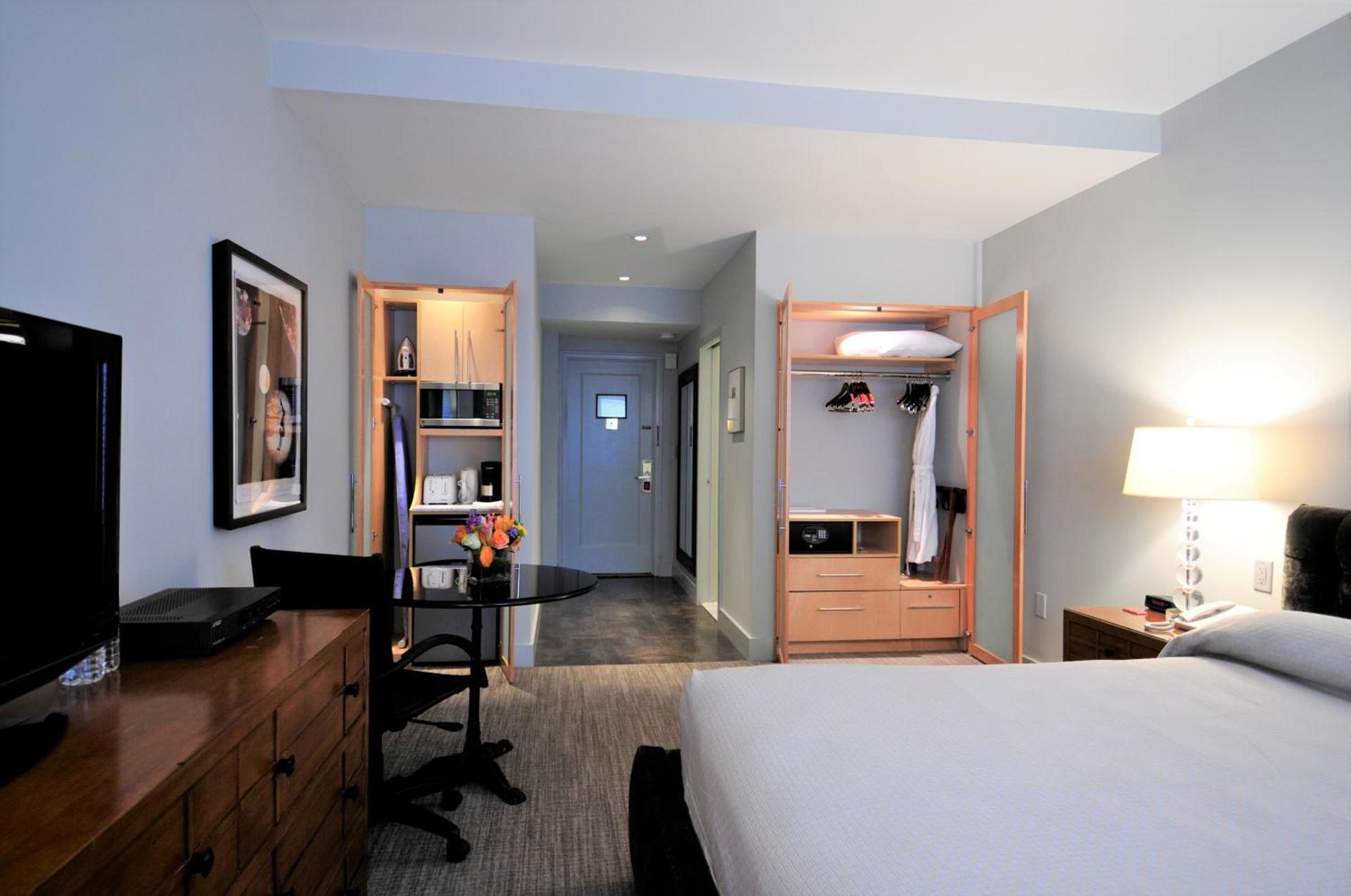 Lombardy Hotel photo 24