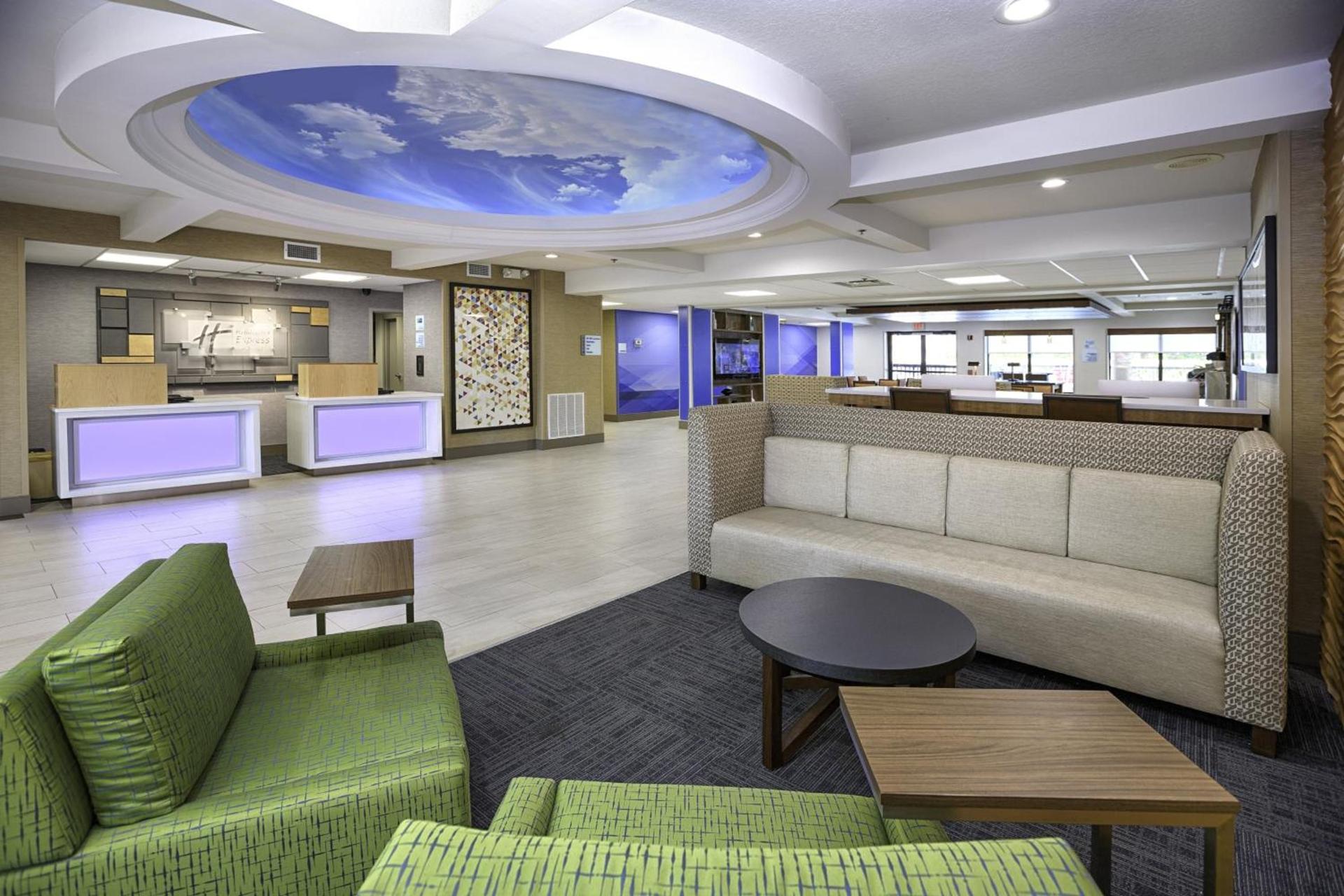 Holiday Inn Express Hotel & Suites Jacksonville-South by IHG photo 5