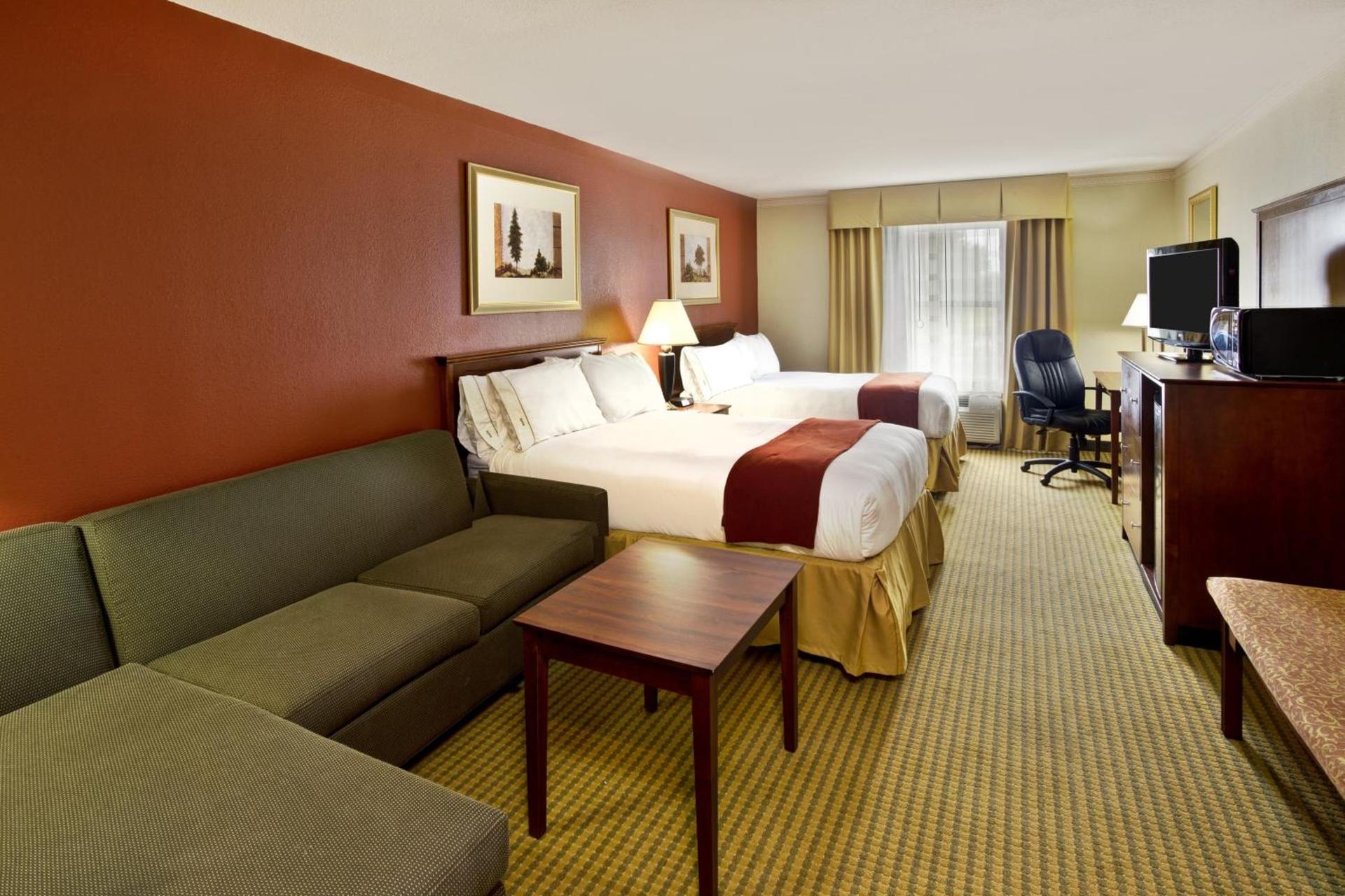 Holiday Inn Express Breaux Bridge by IHG photo 27