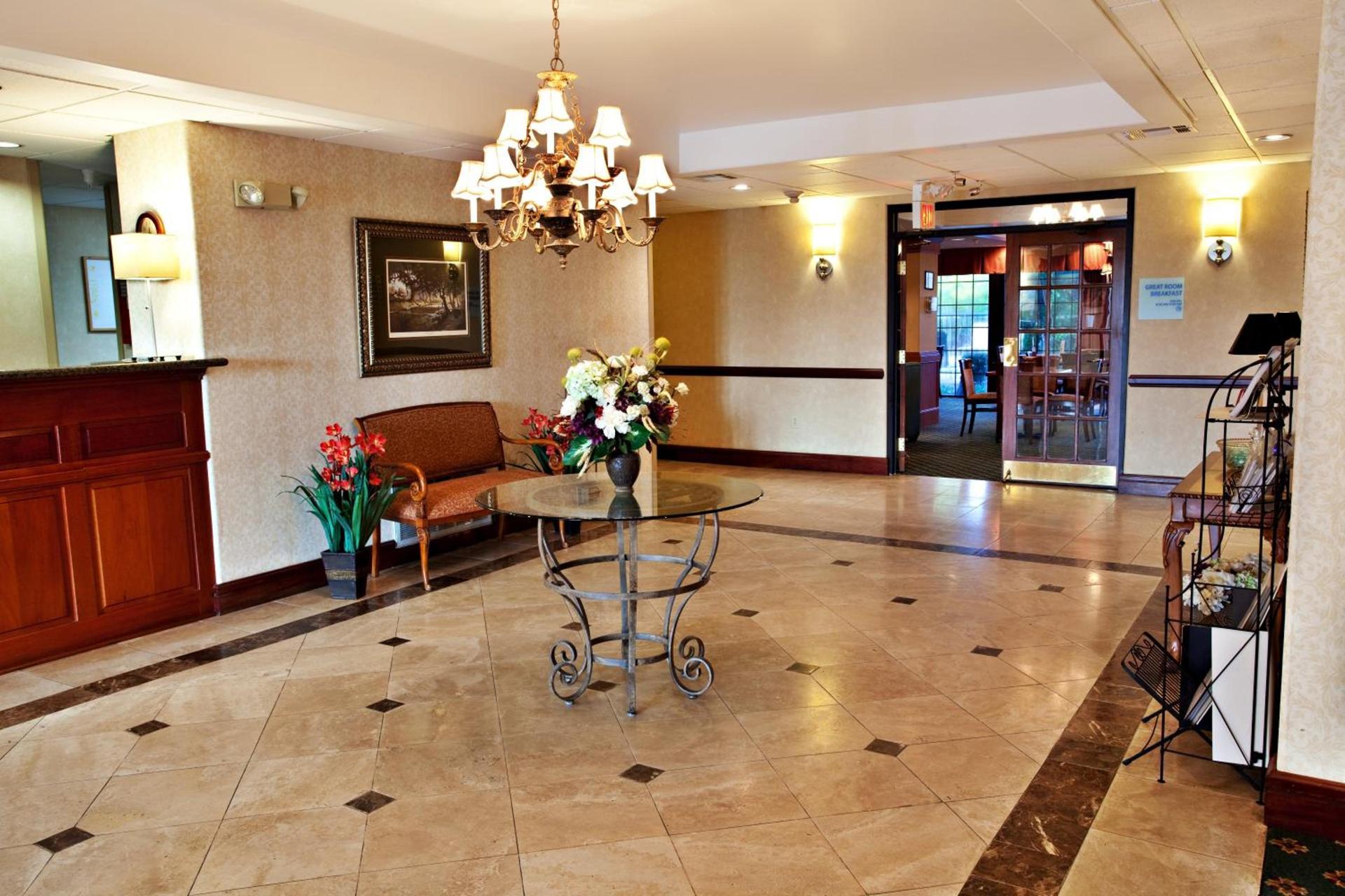 Holiday Inn Express Breaux Bridge by IHG photo 3