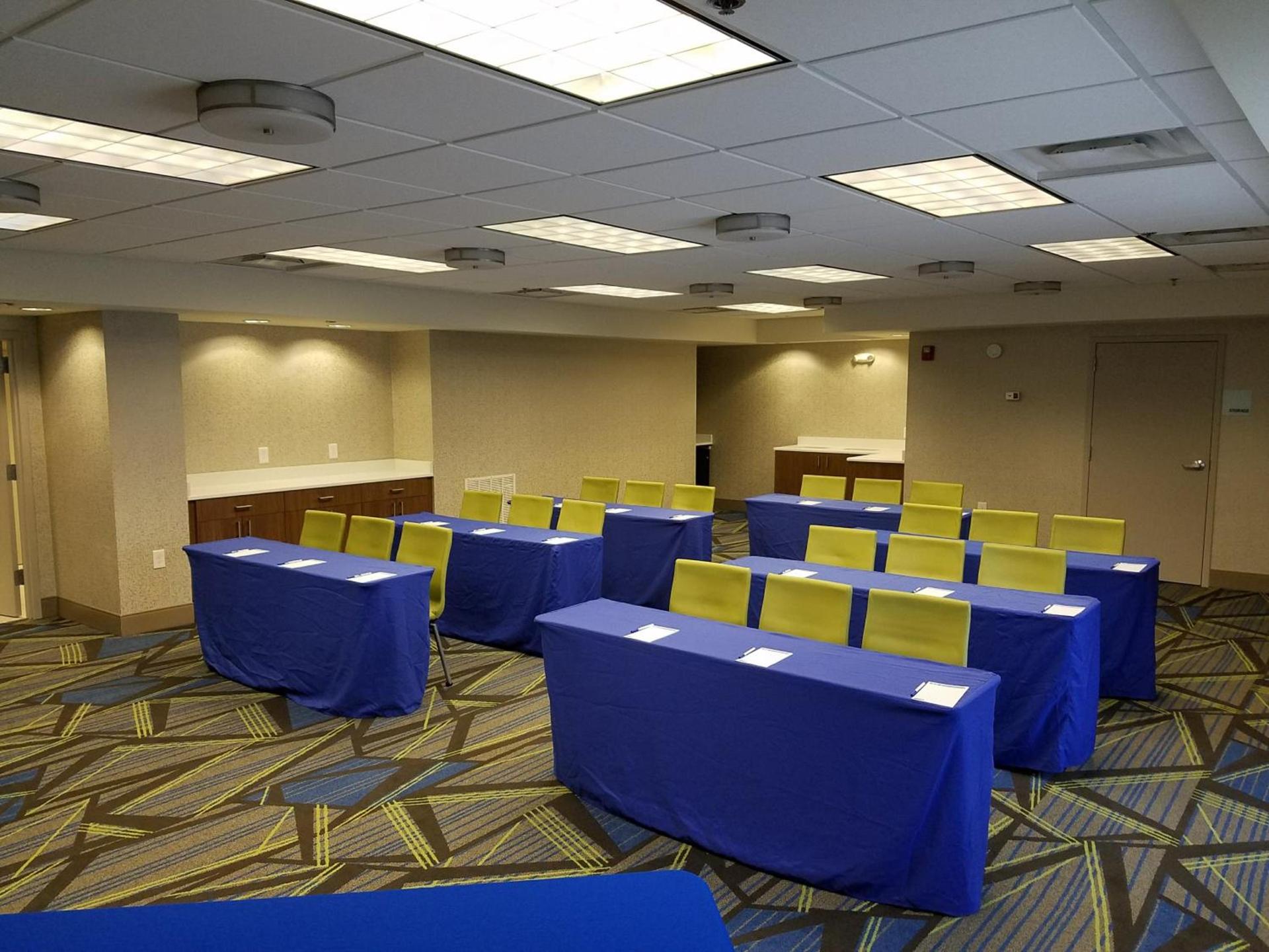 Holiday Inn Express Hotel & Suites Jacksonville-South by IHG photo 36
