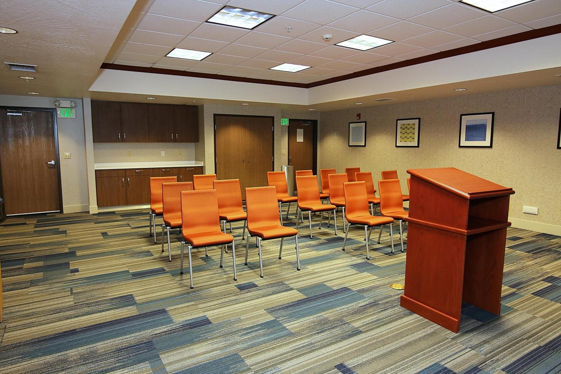 Holiday Inn Express Hotel & Suites Ashland by IHG photo 50