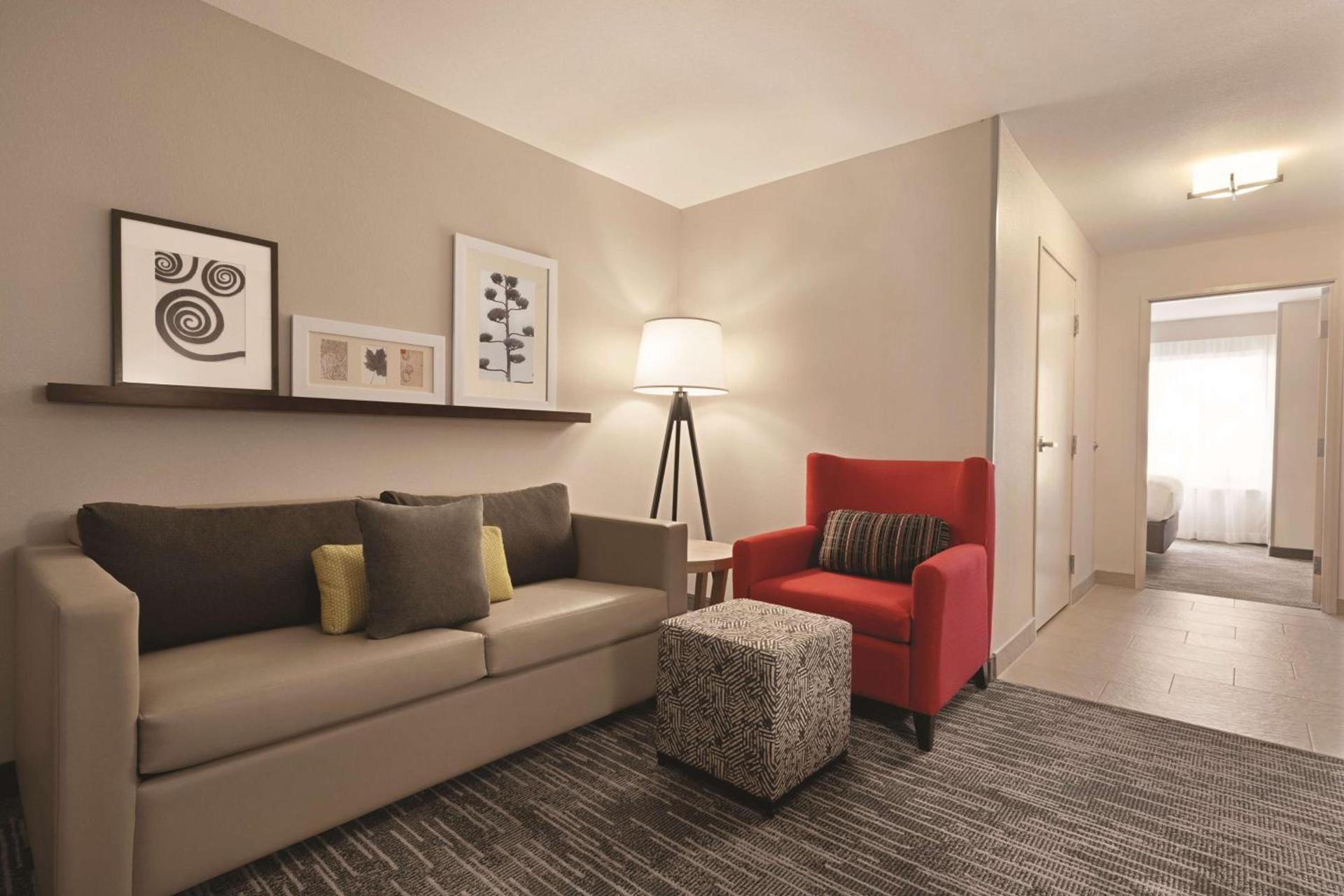 Country Inn & Suites by Radisson, Savannah Midtown, GA photo 32