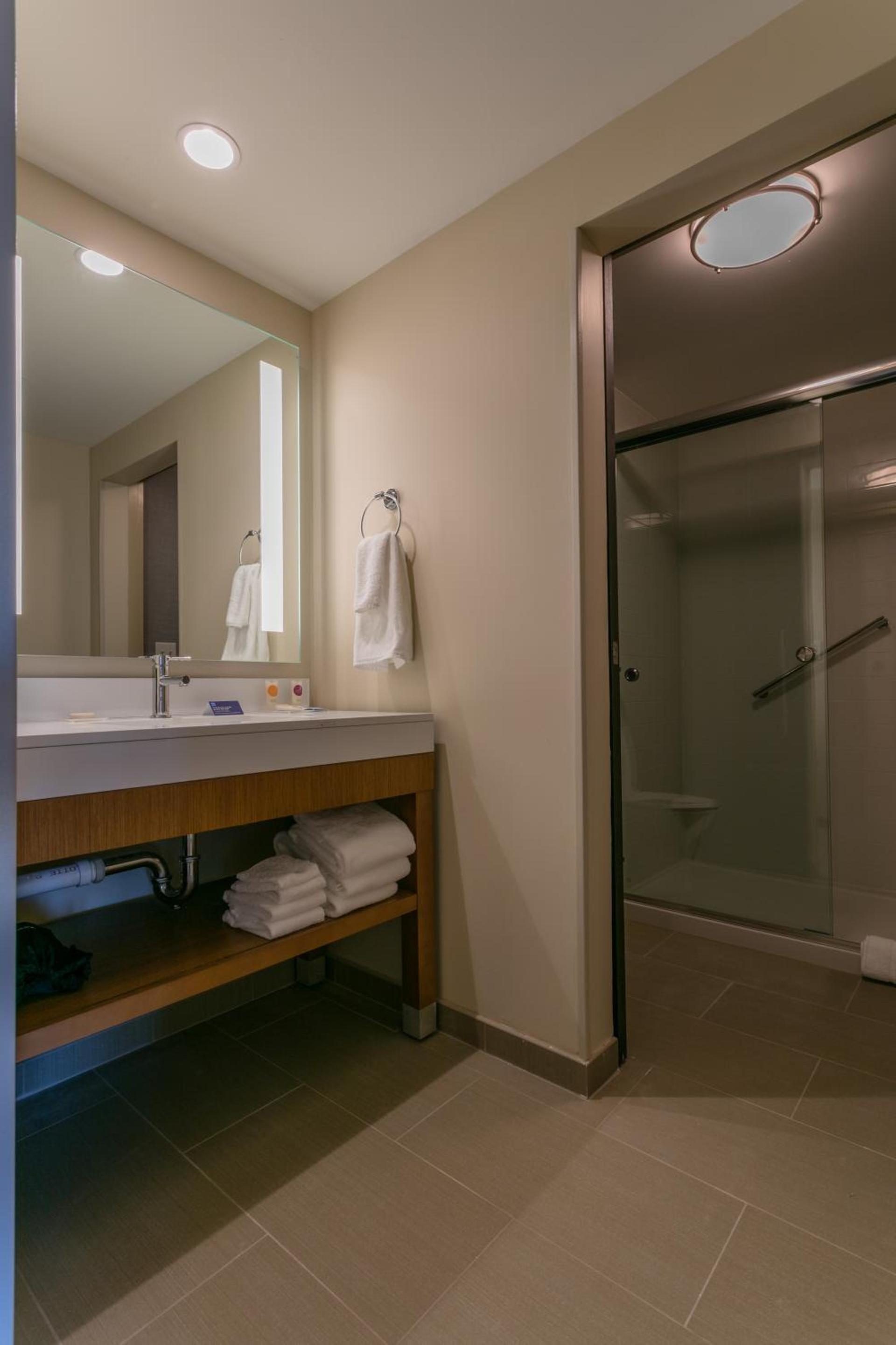 Hyatt Place Wilmington Riverfront photo 79
