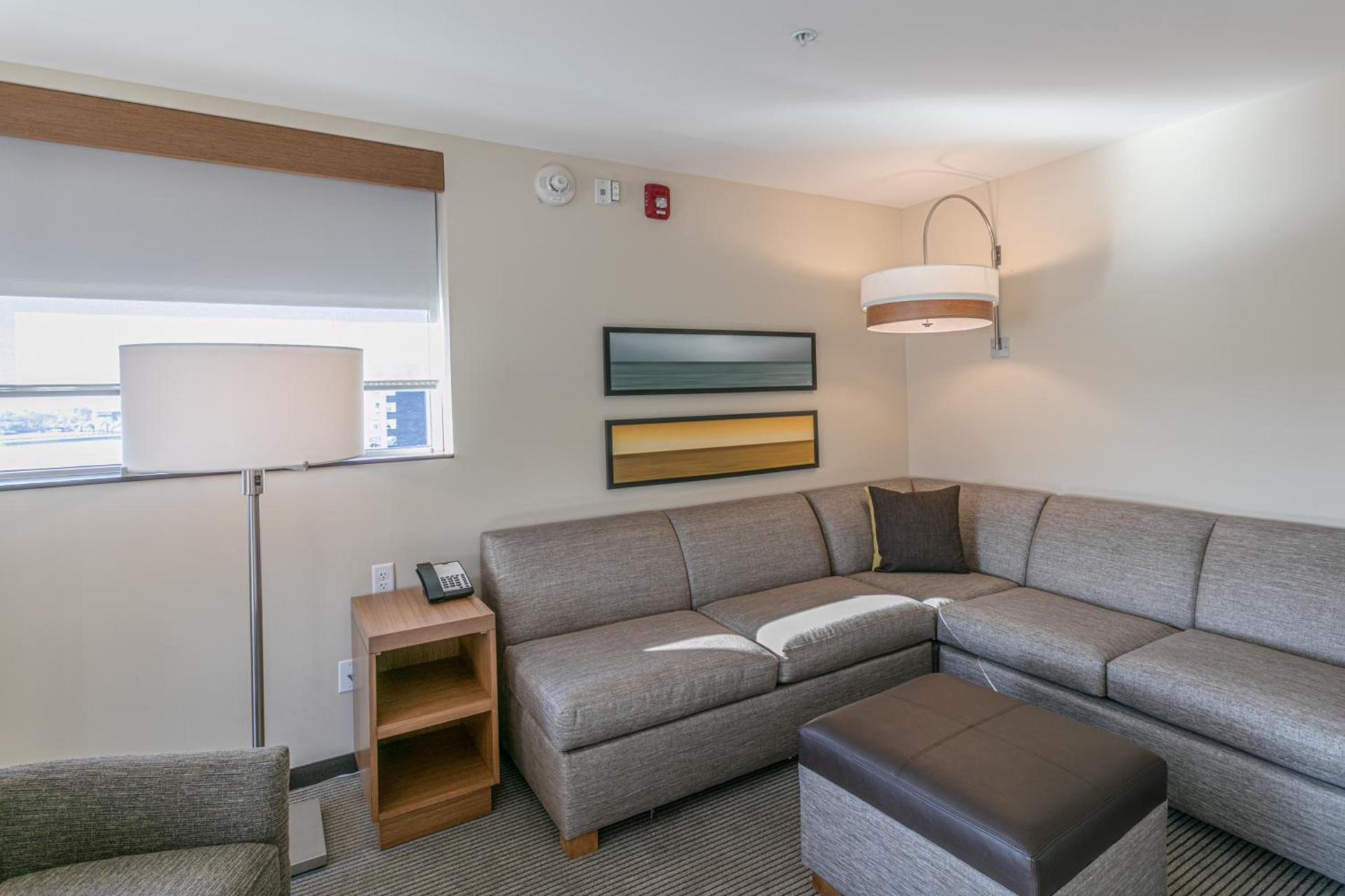 Hyatt Place Wilmington Riverfront photo 53