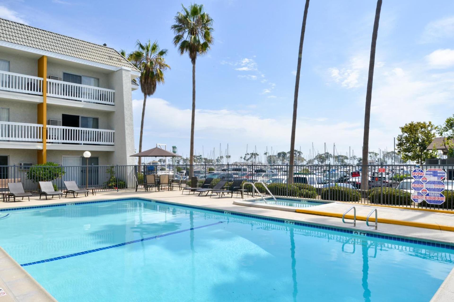 Dana Point Marina Inn photo 32