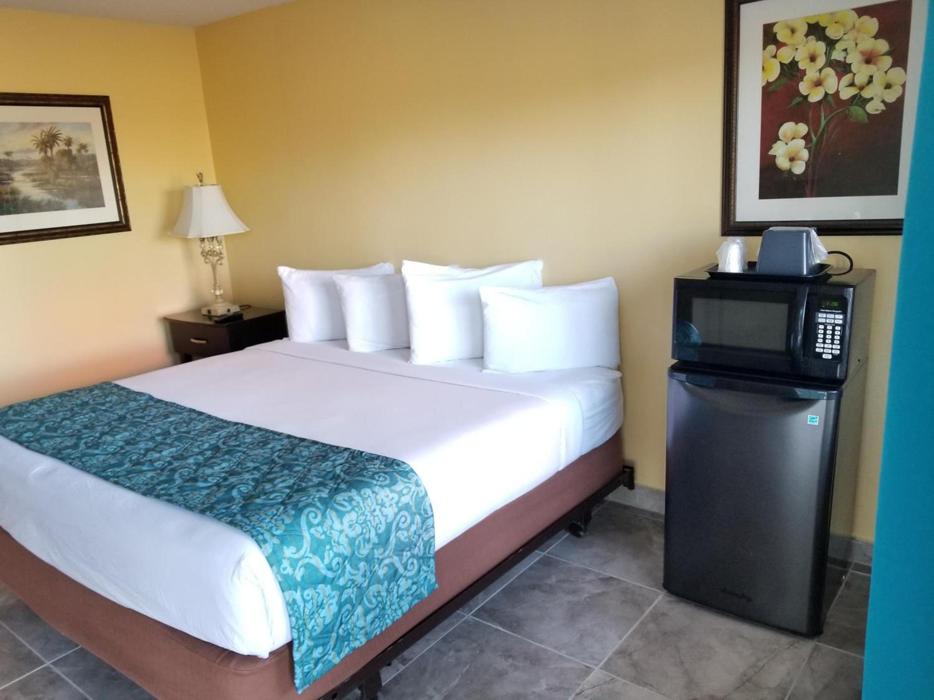 Shining Light Inn & Suites photo 5