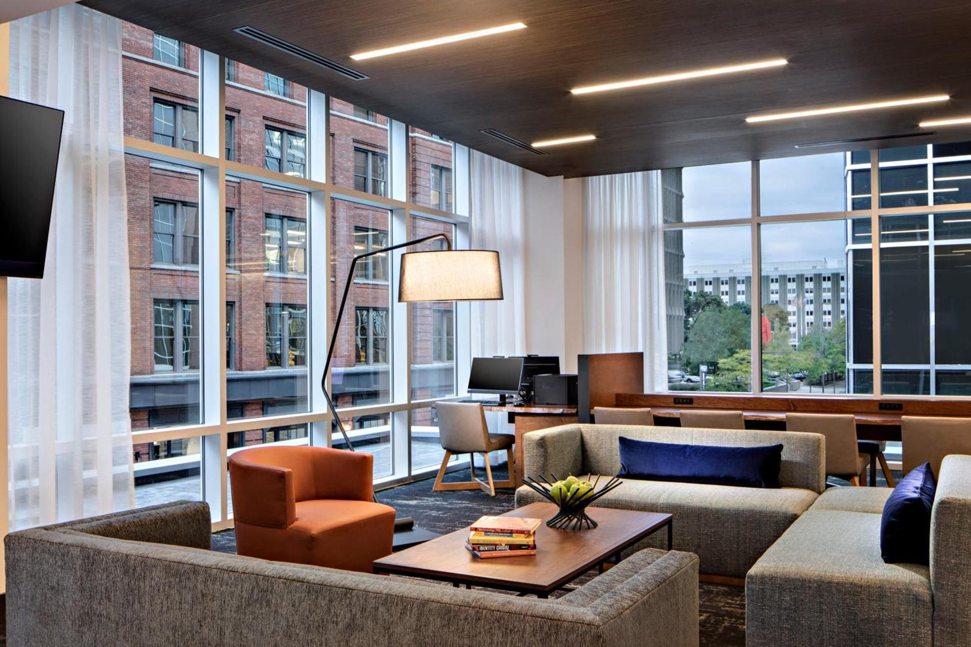 Hyatt Place Grand Rapids Downtown photo 2