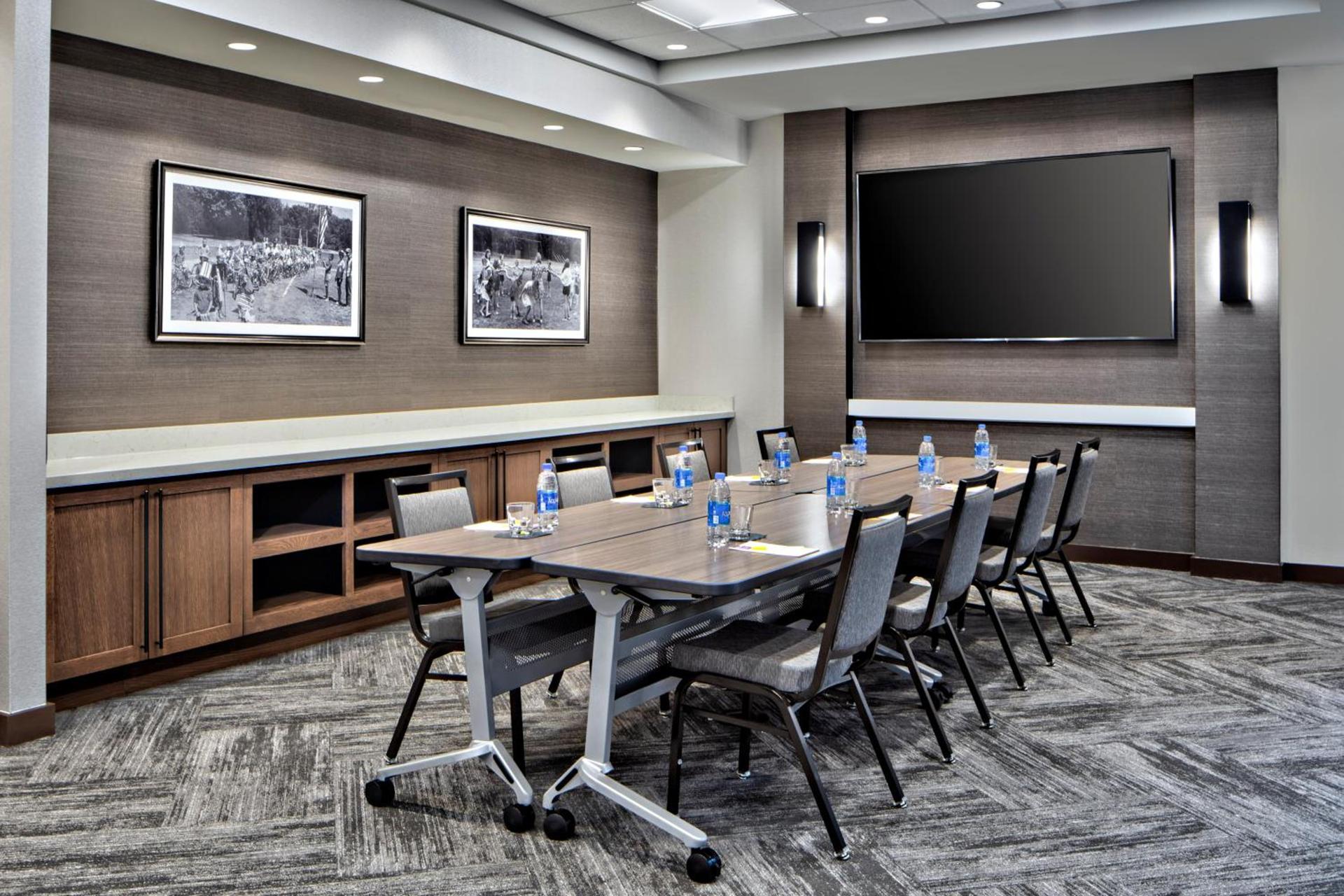 Hyatt Place Grand Rapids Downtown photo 21