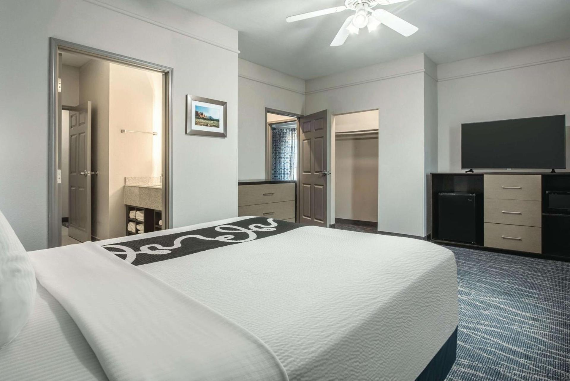 La Quinta by Wyndham Phoenix I-10 West photo 48
