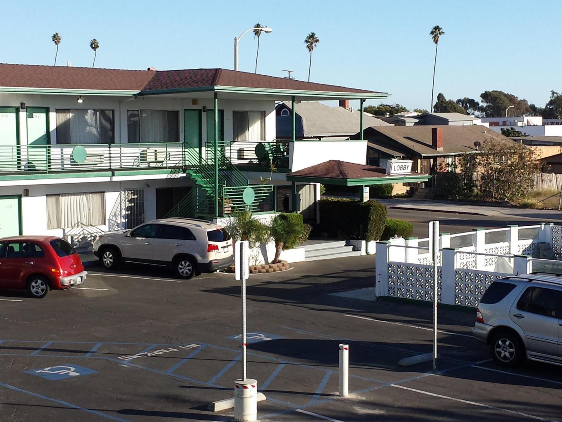 Travelers Beach Inn photo 4