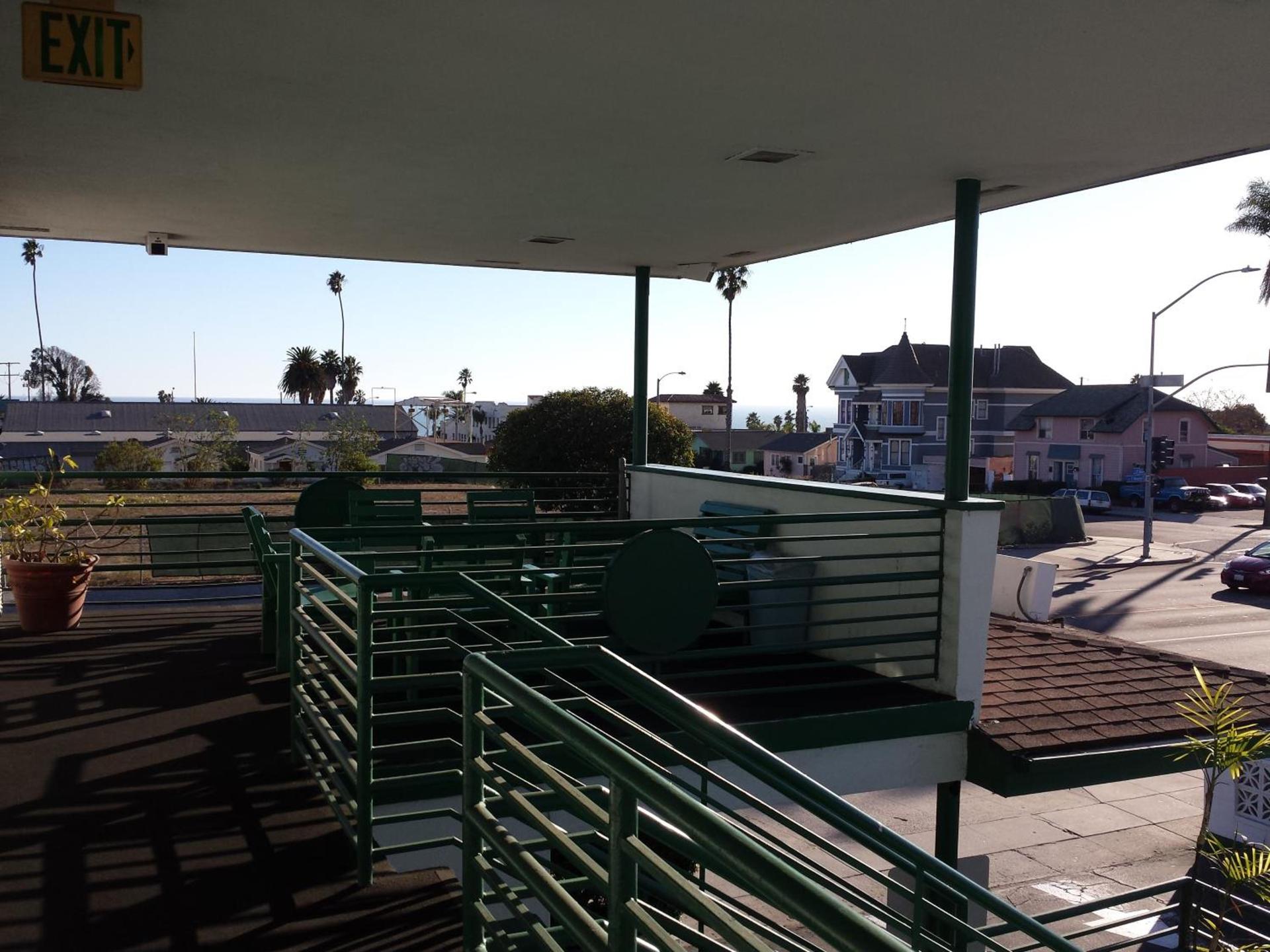 Travelers Beach Inn photo 7