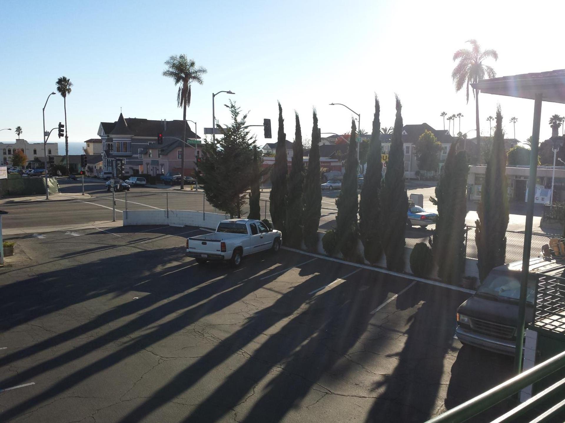 Travelers Beach Inn photo 11