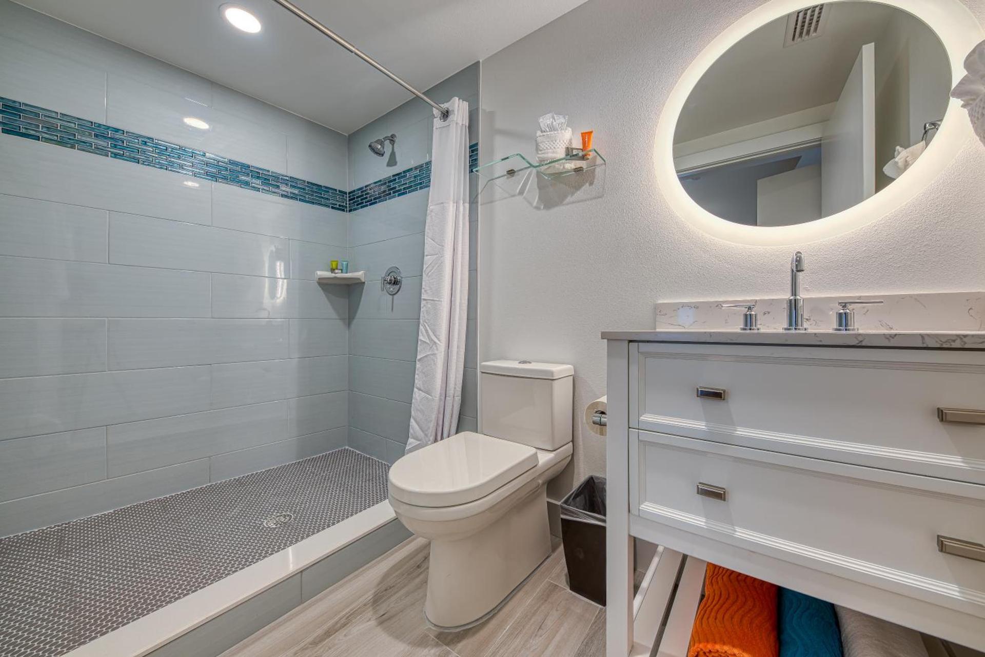 FUSION Resort Waterfront Suites photo 3