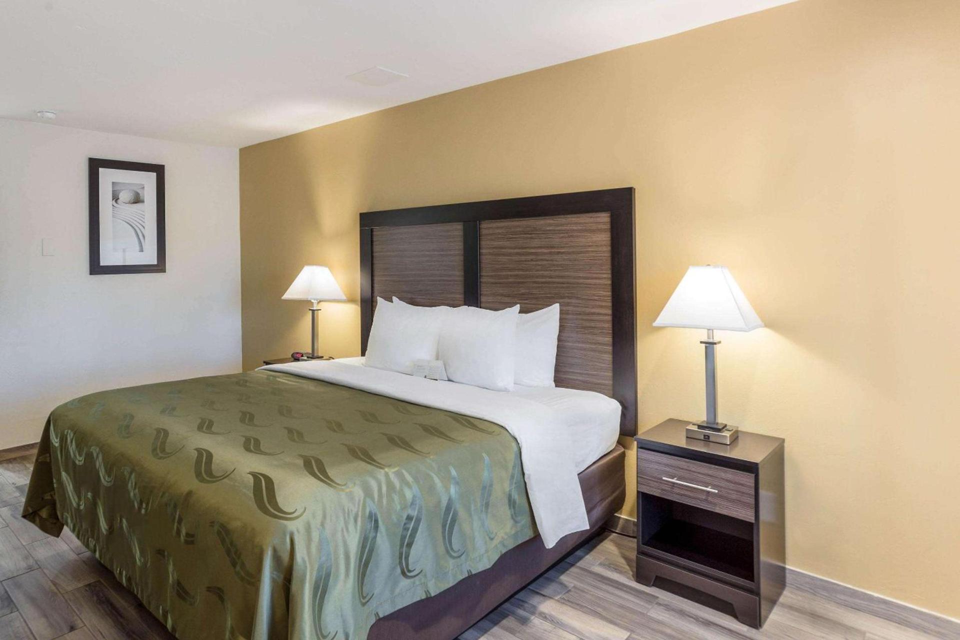 Quality Inn Escondido San Diego North County photo 44
