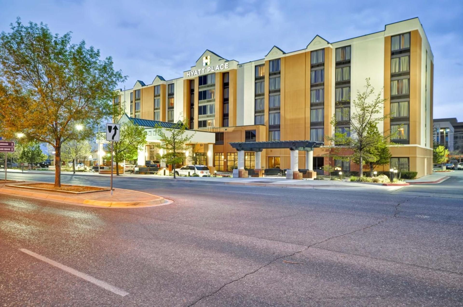 Hyatt Place Albuquerque Uptown photo 7