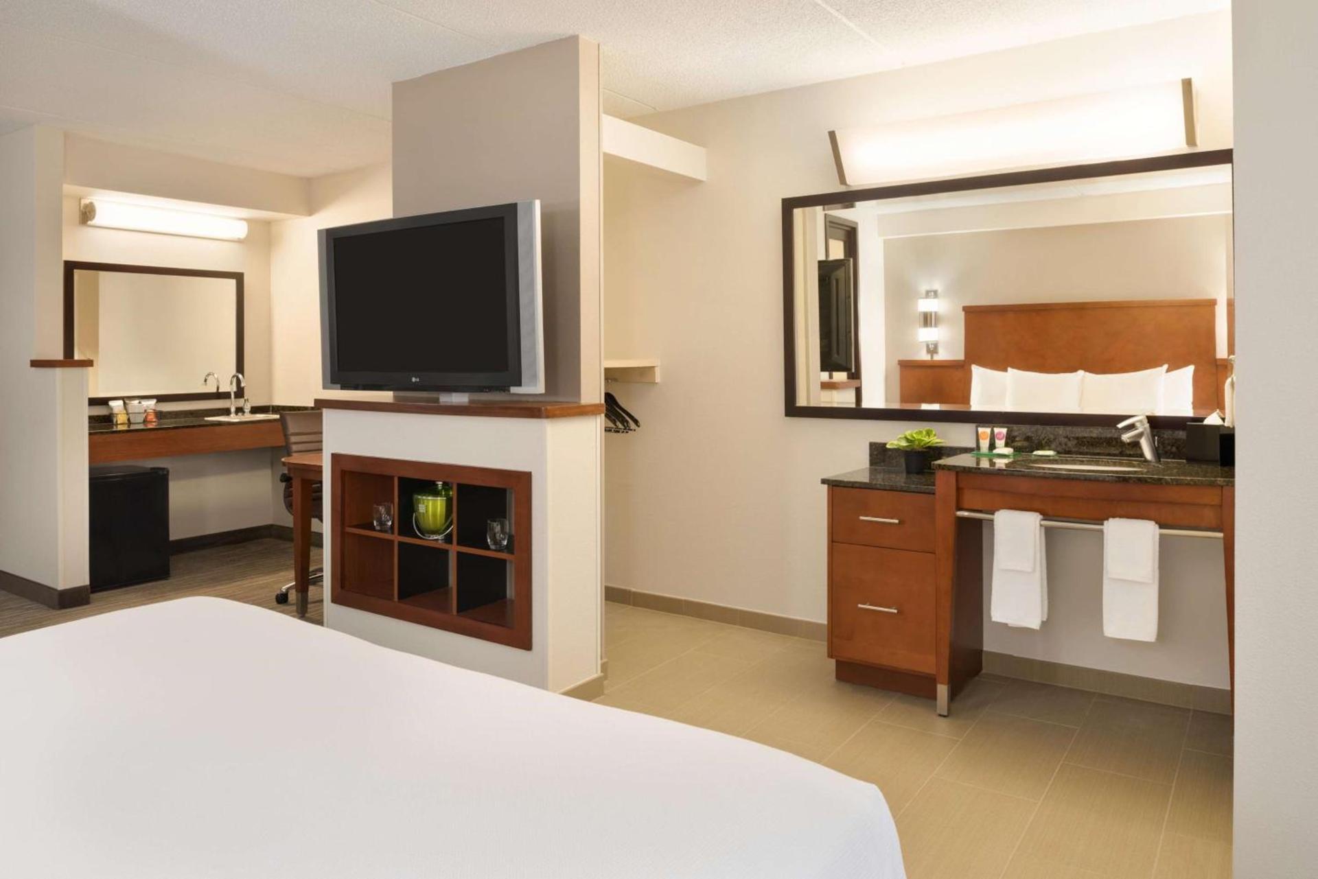 Hyatt Place Chicago Schaumburg photo 22