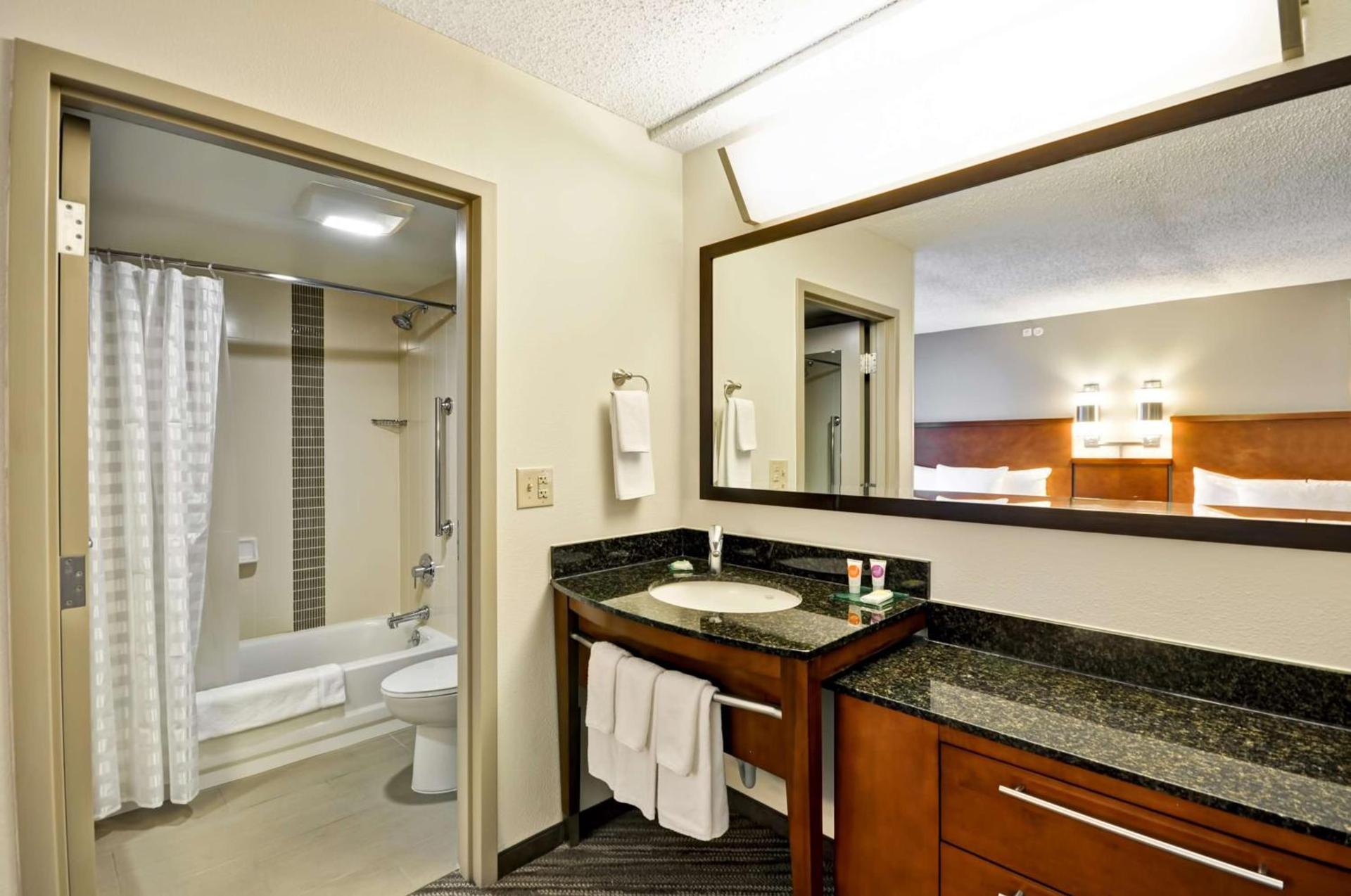 Hyatt Place Albuquerque Uptown photo 30
