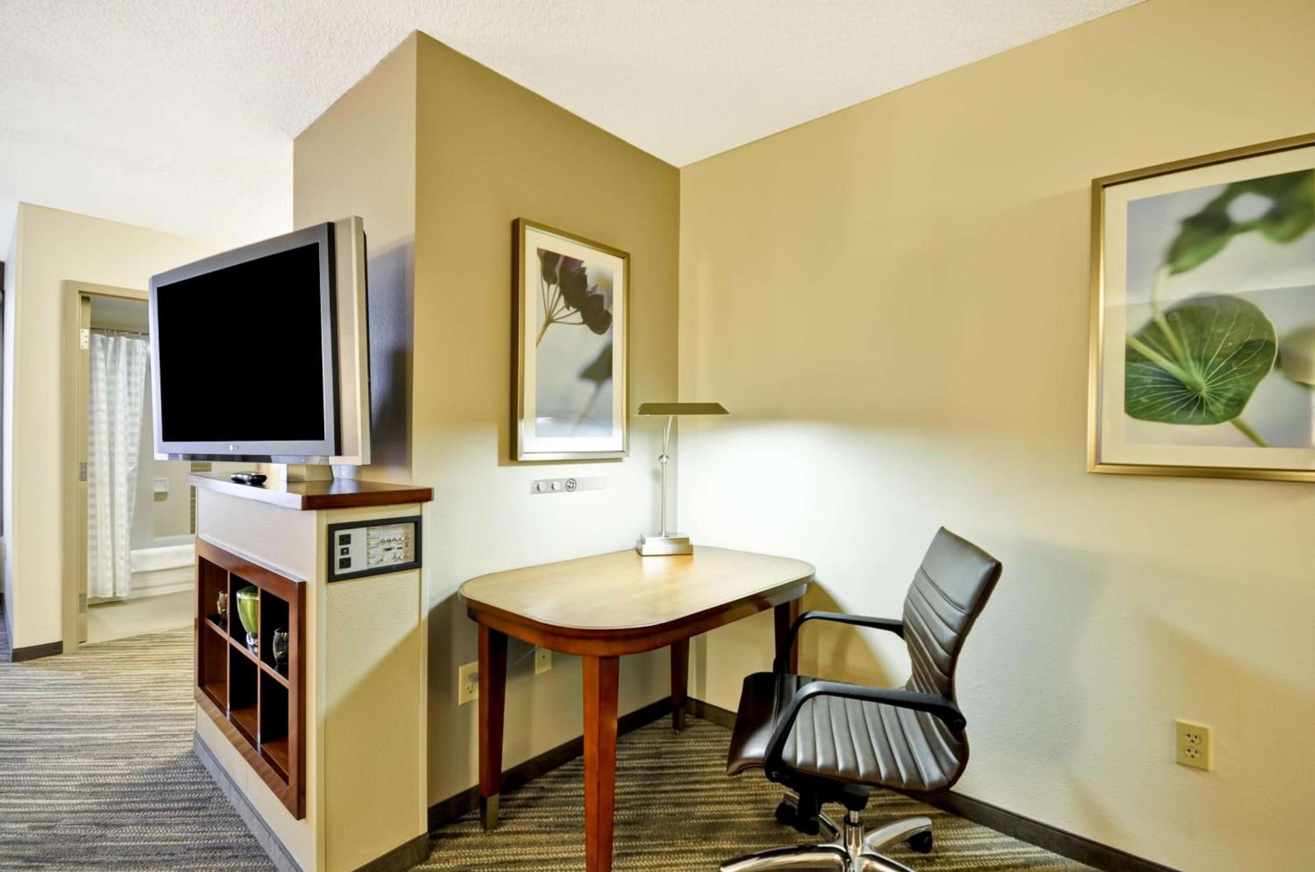 Hyatt Place Albuquerque Uptown photo 9