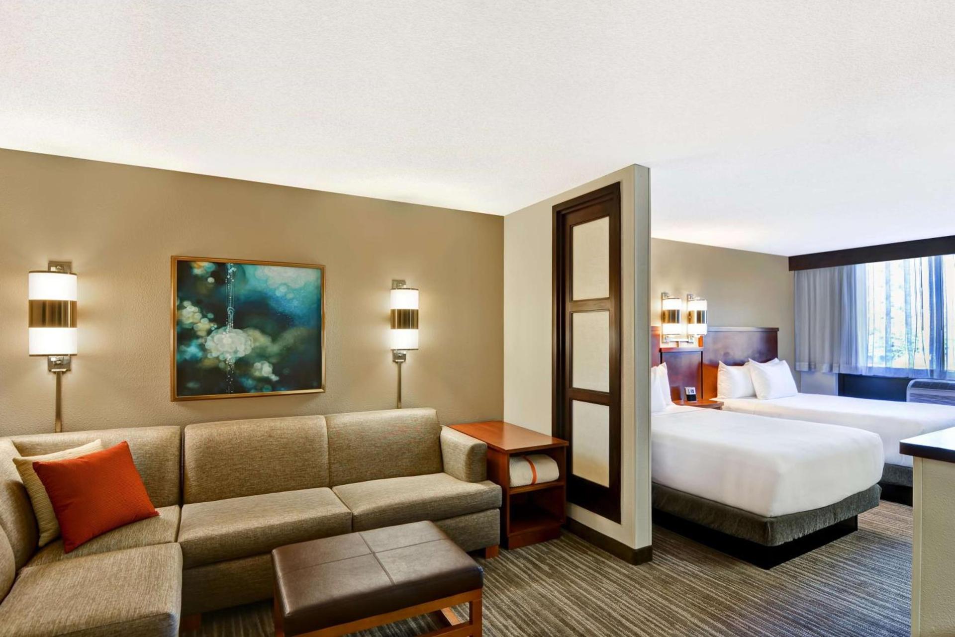Hyatt Place Memphis Wolfchase photo 17
