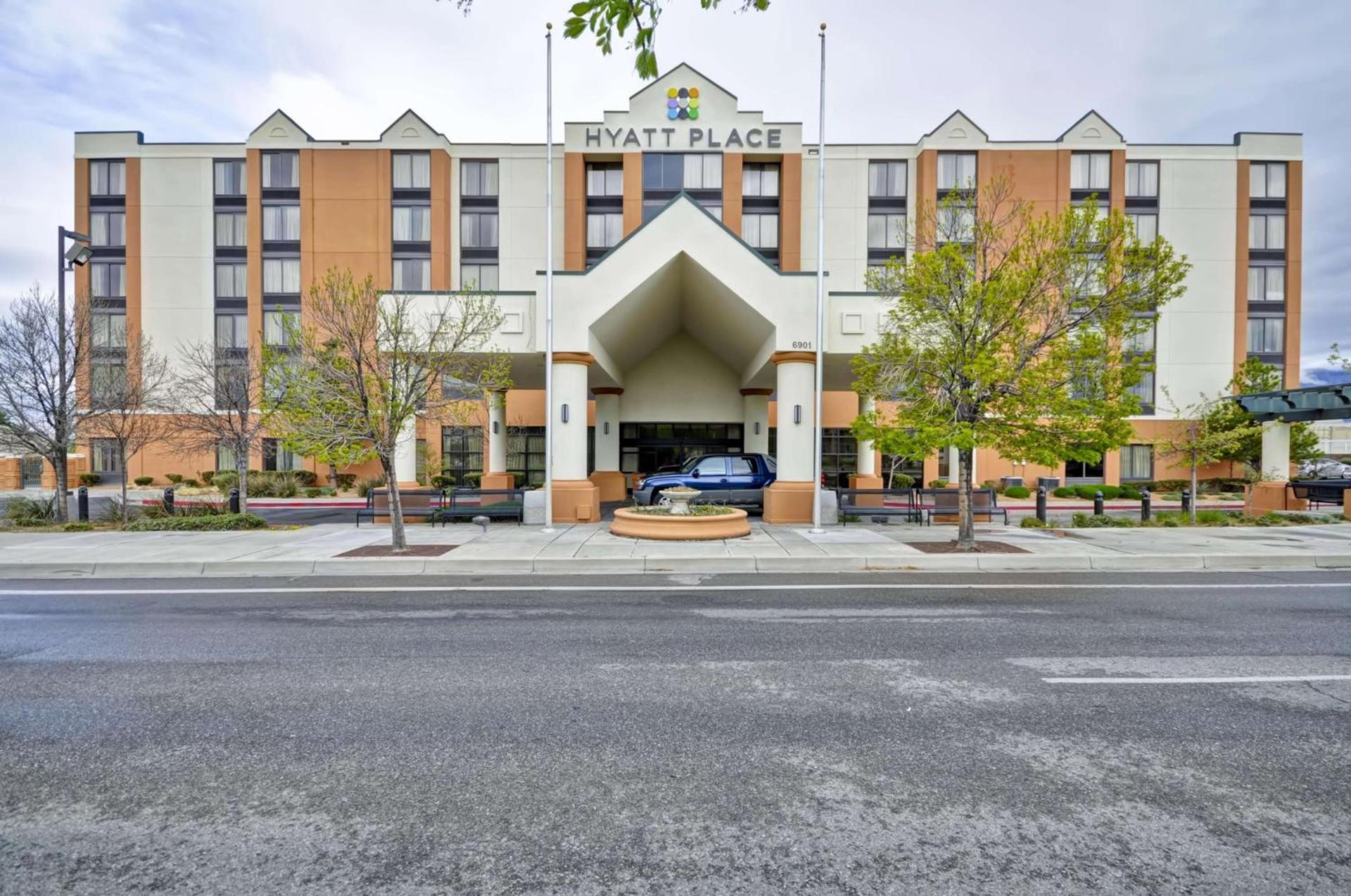 Hyatt Place Albuquerque Uptown photo 5