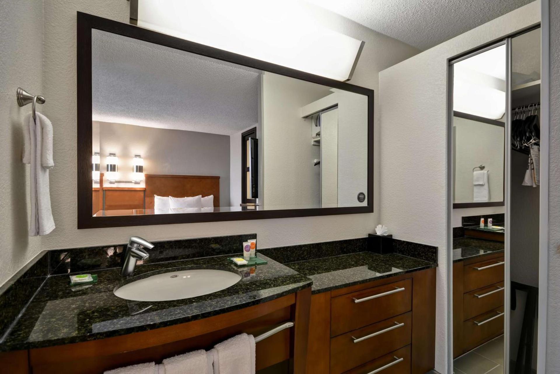 Hyatt Place Miami Airport-West/Doral photo 16