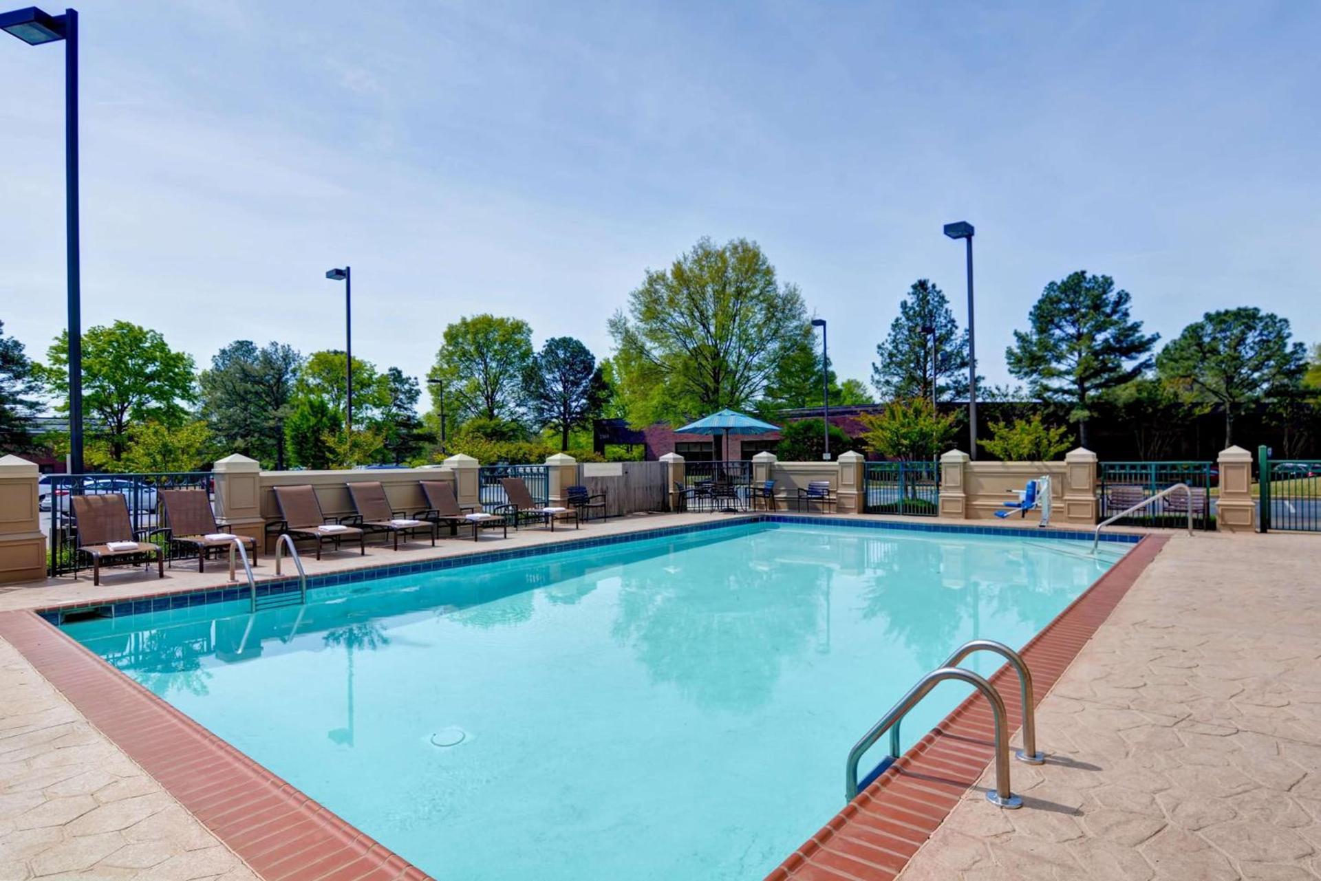 Hyatt Place Memphis Wolfchase photo 2