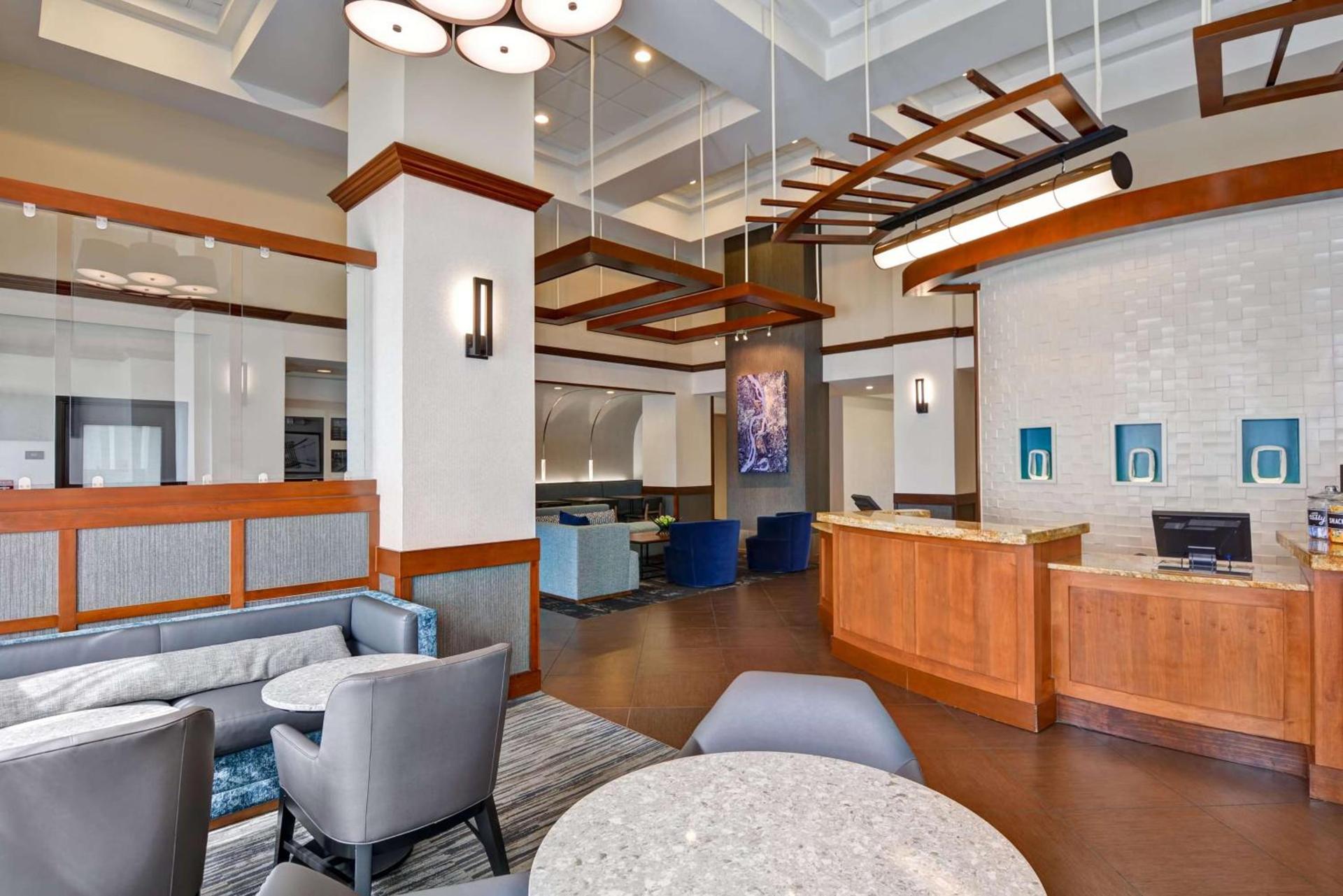 Hyatt Place Memphis Wolfchase photo 9