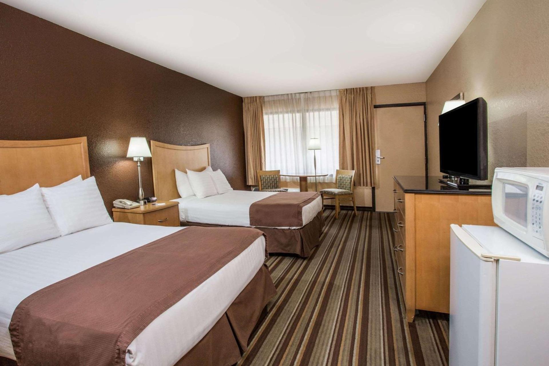 Travelodge by Wyndham Deltona photo 59