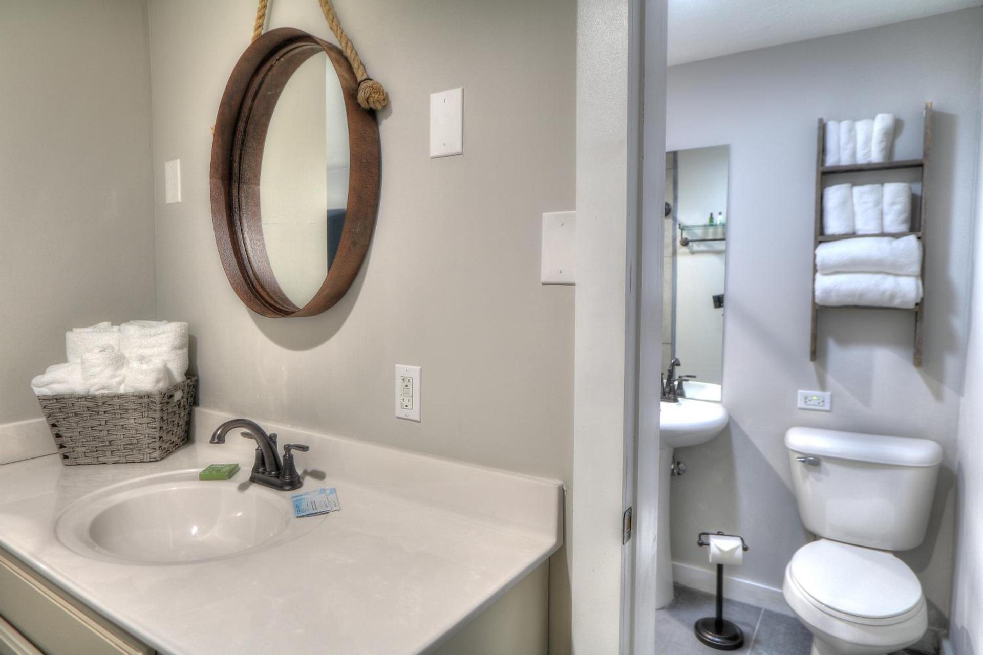 River Edge Inn photo 29