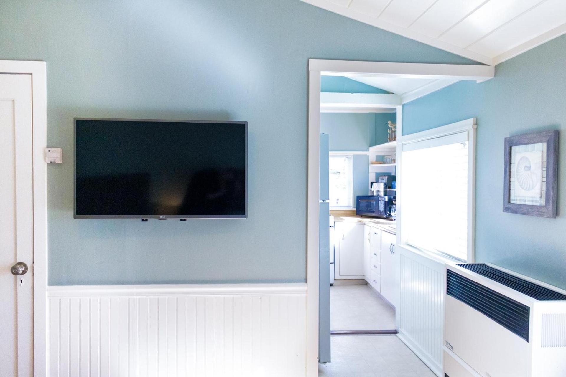 Ocean Echo Inn & Beach Cottages photo 58