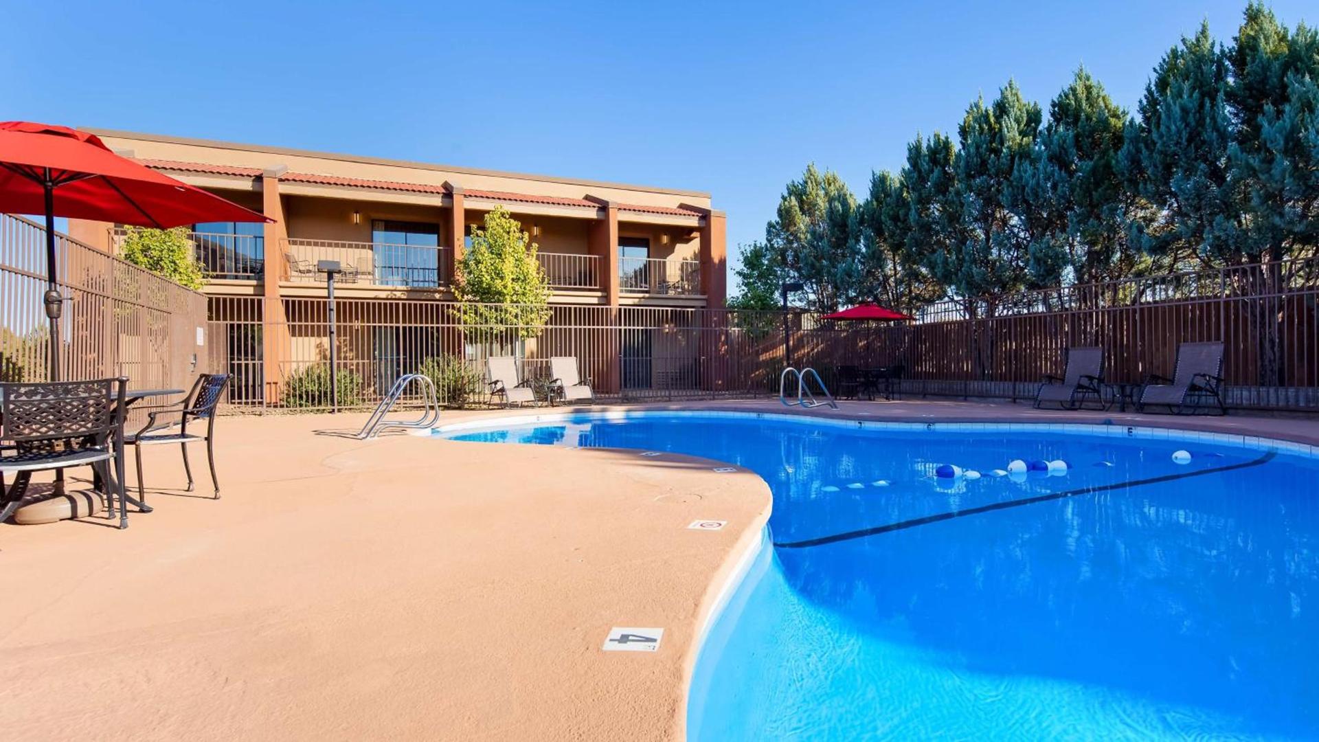 Best Western Discovery Inn photo 22