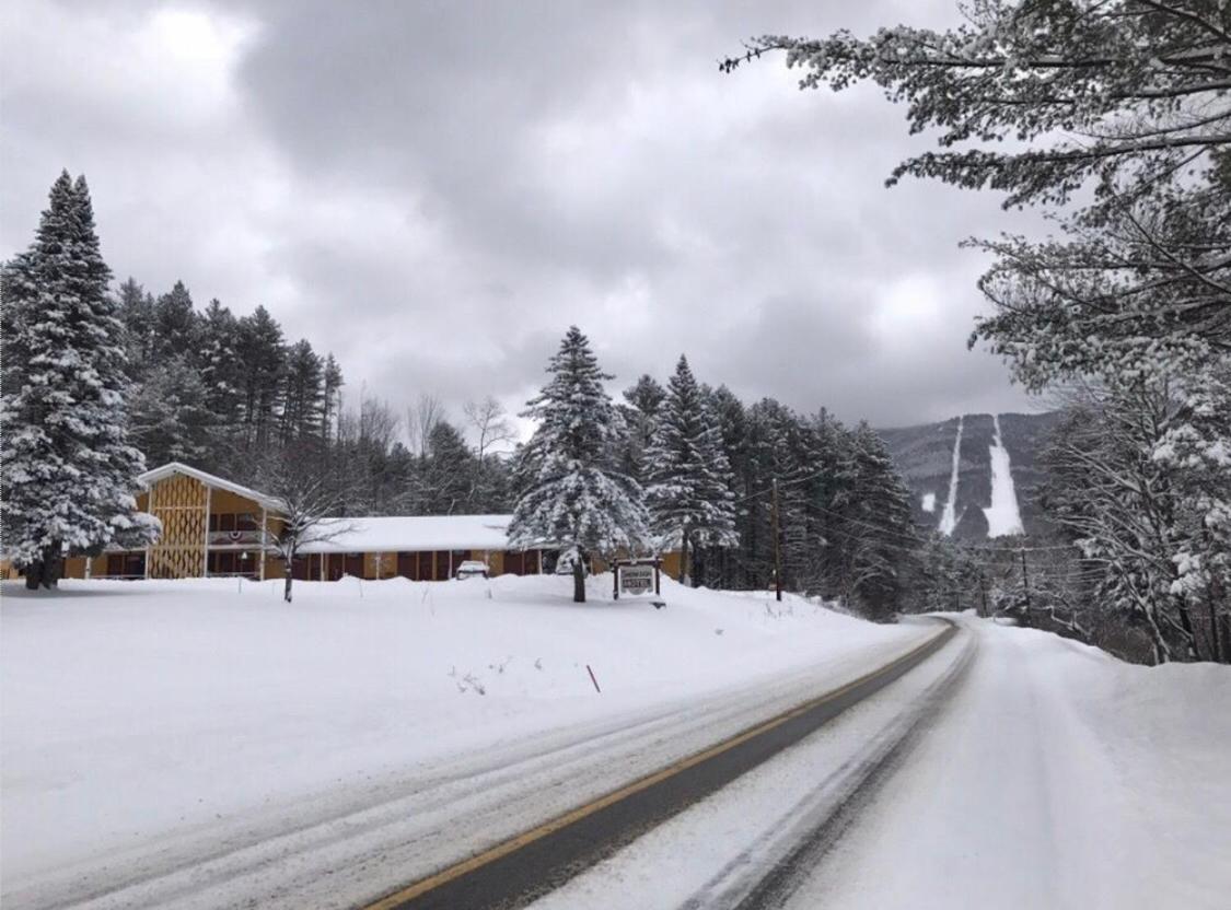 Snowdon Chalet Motel photo 64