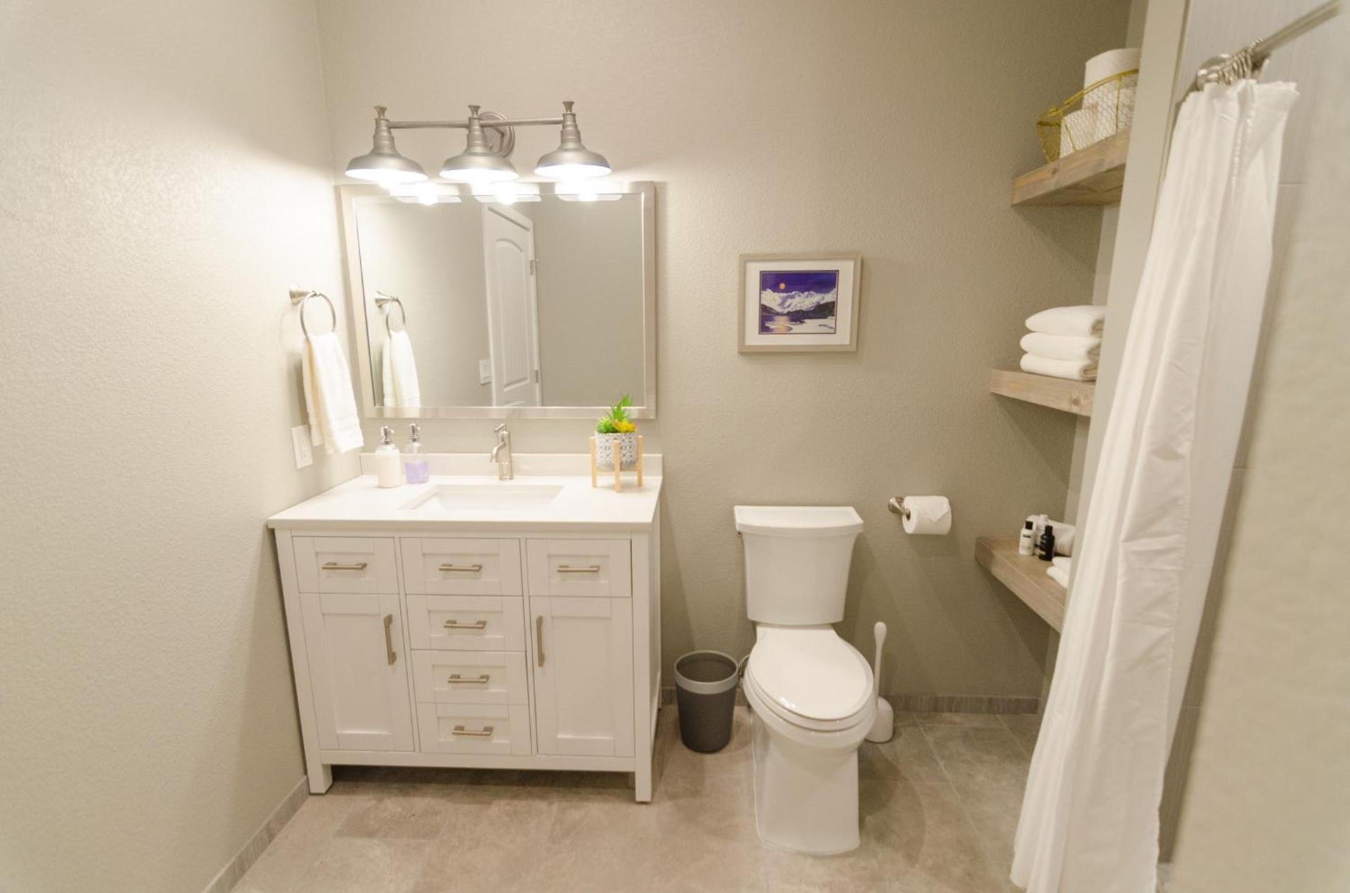 Colony Suites photo 40