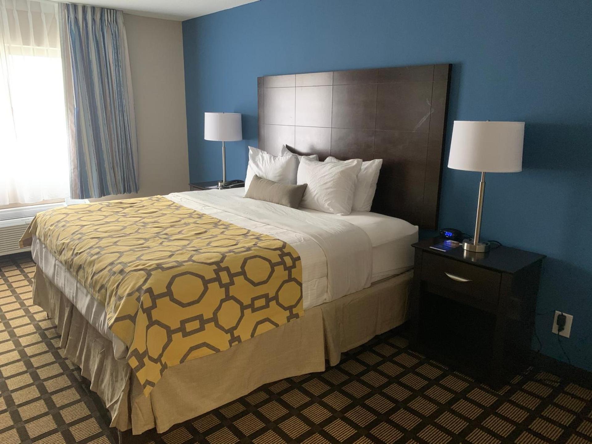 Baymont by Wyndham Latham Albany Airport photo 33
