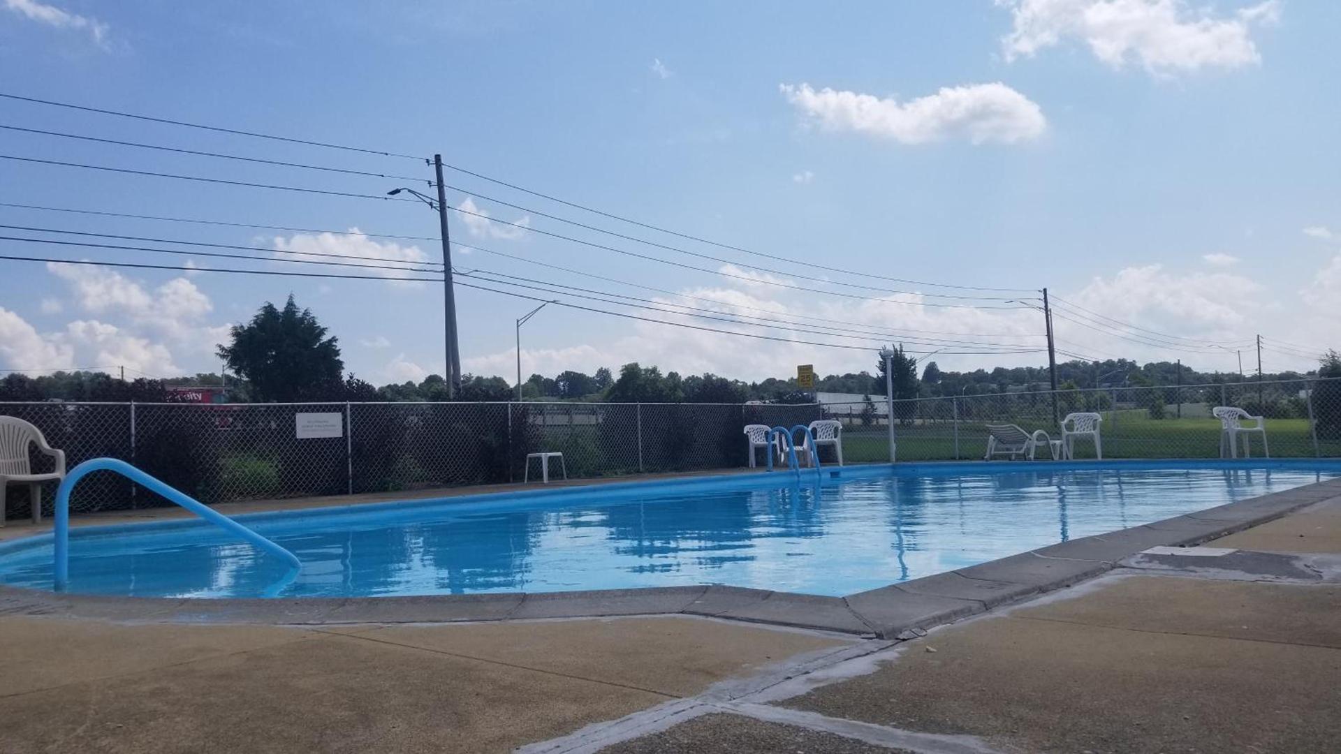 Econo Lodge Mechanicsburg - Harrisburg West photo 22