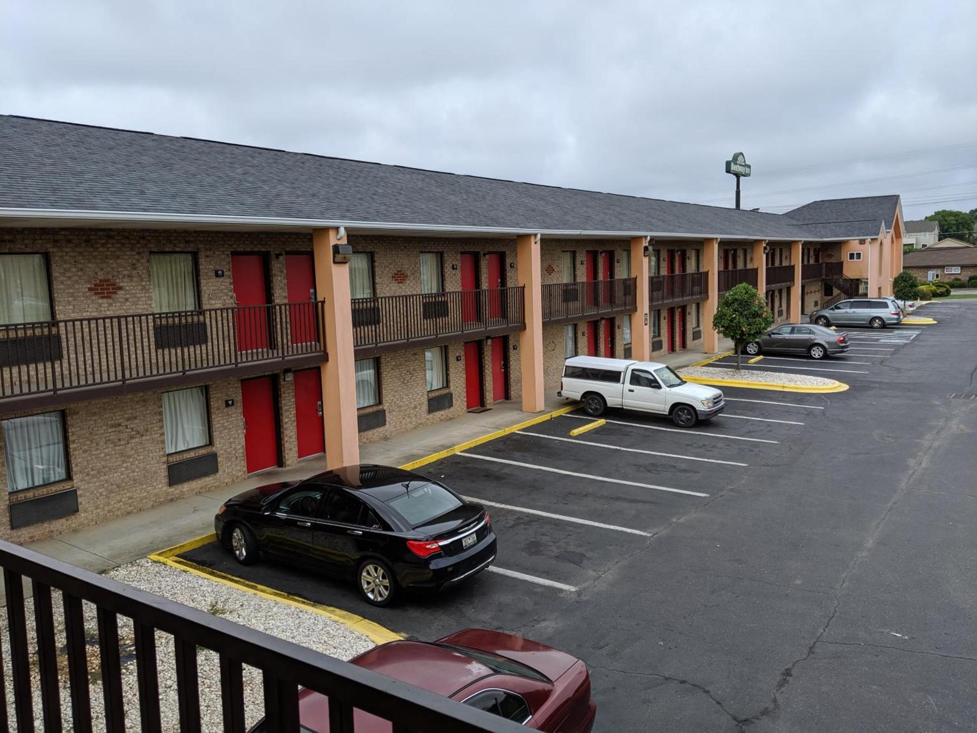 Economy Inn Express photo 18