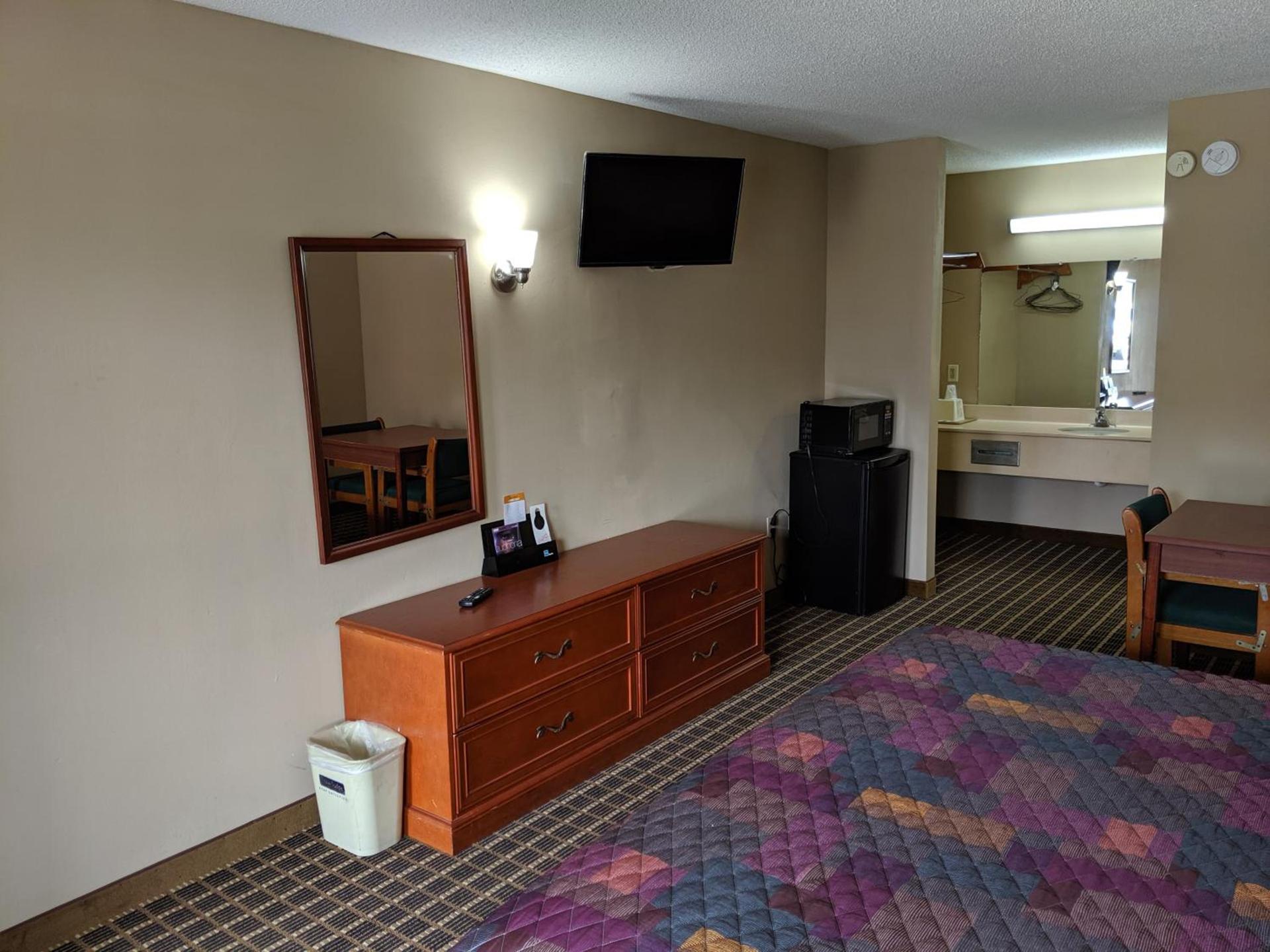 Economy Inn Express photo 7