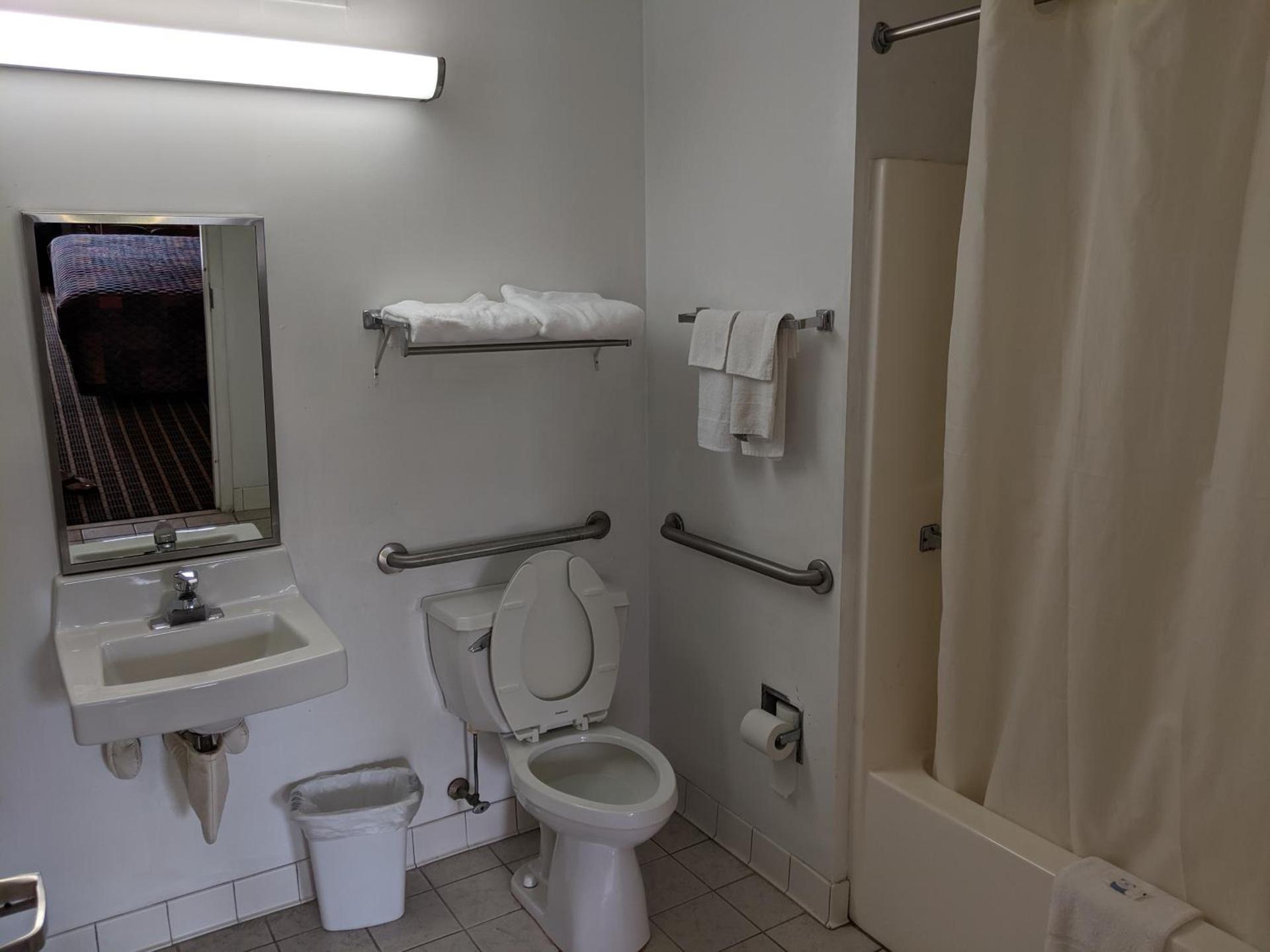 Economy Inn Express photo 9